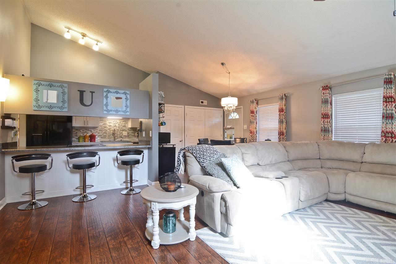 INDIAN HILLS - Residential