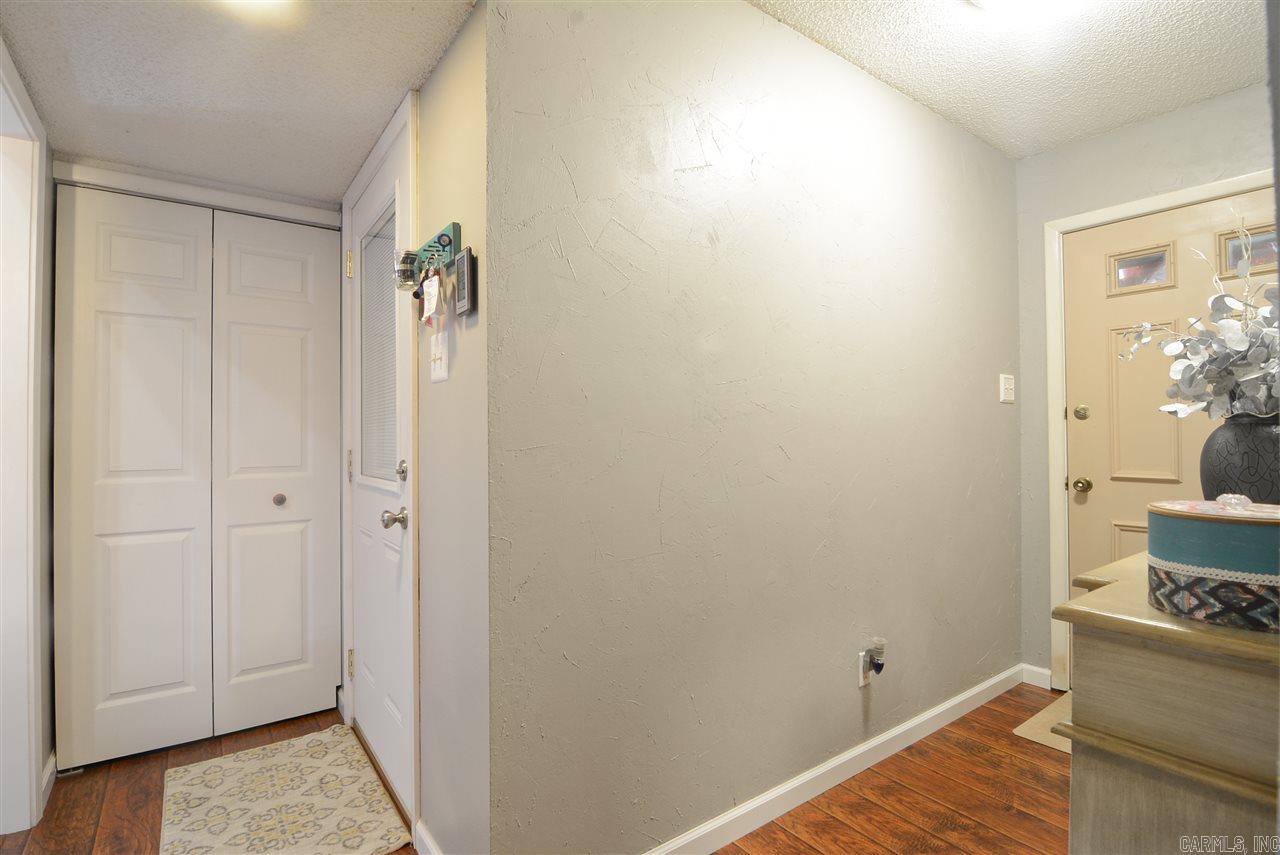 INDIAN HILLS - Residential