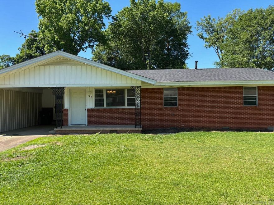 Great investment opportunity located just minutes from Harding University and Sidney Deener Elementary School. This property offers strong potential for investors looking to start or expand their rental portfolio. The home does need some updates and is being sold “as is,” making it a great chance to add value and build equity. Conveniently located near schools, shopping, and local amenities, this is an opportunity you won’t want to miss.