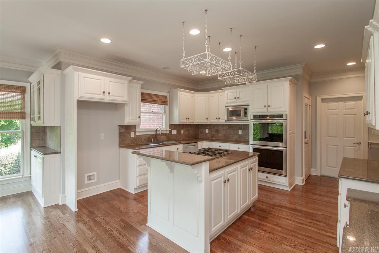 CHENAL VALLEY LAMARCHE PLACE NBH - Residential