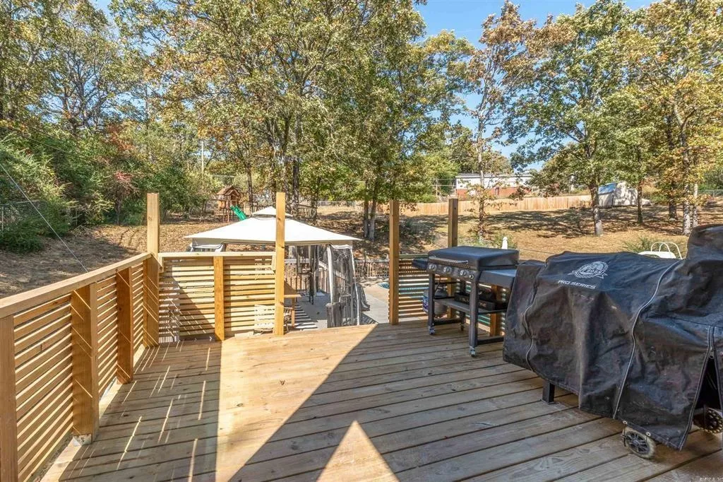 North Little Rock, Arkansas 72116, United States, 4 Bedrooms Bedrooms, ,4 BathroomsBathrooms,Residential,Active,29374