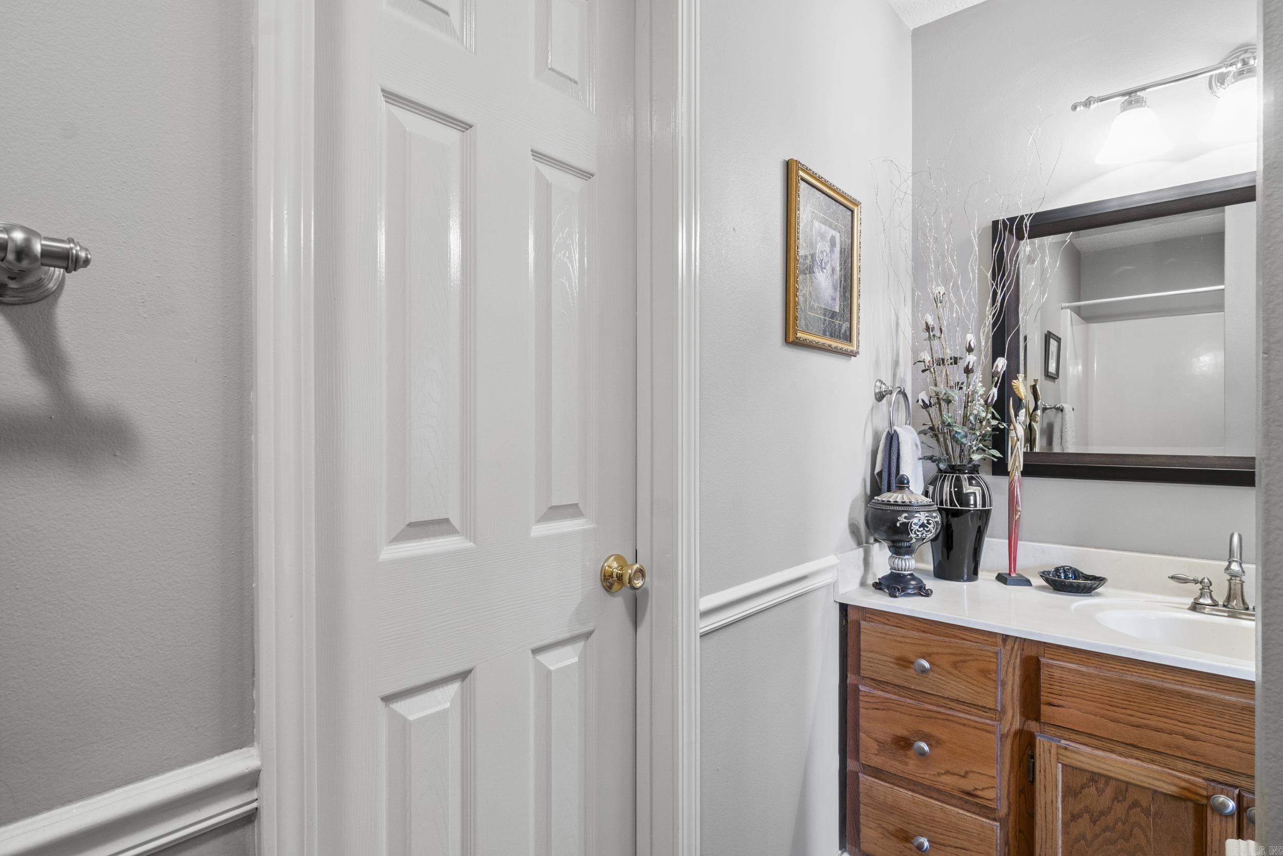 FIELDS FARM - Residential