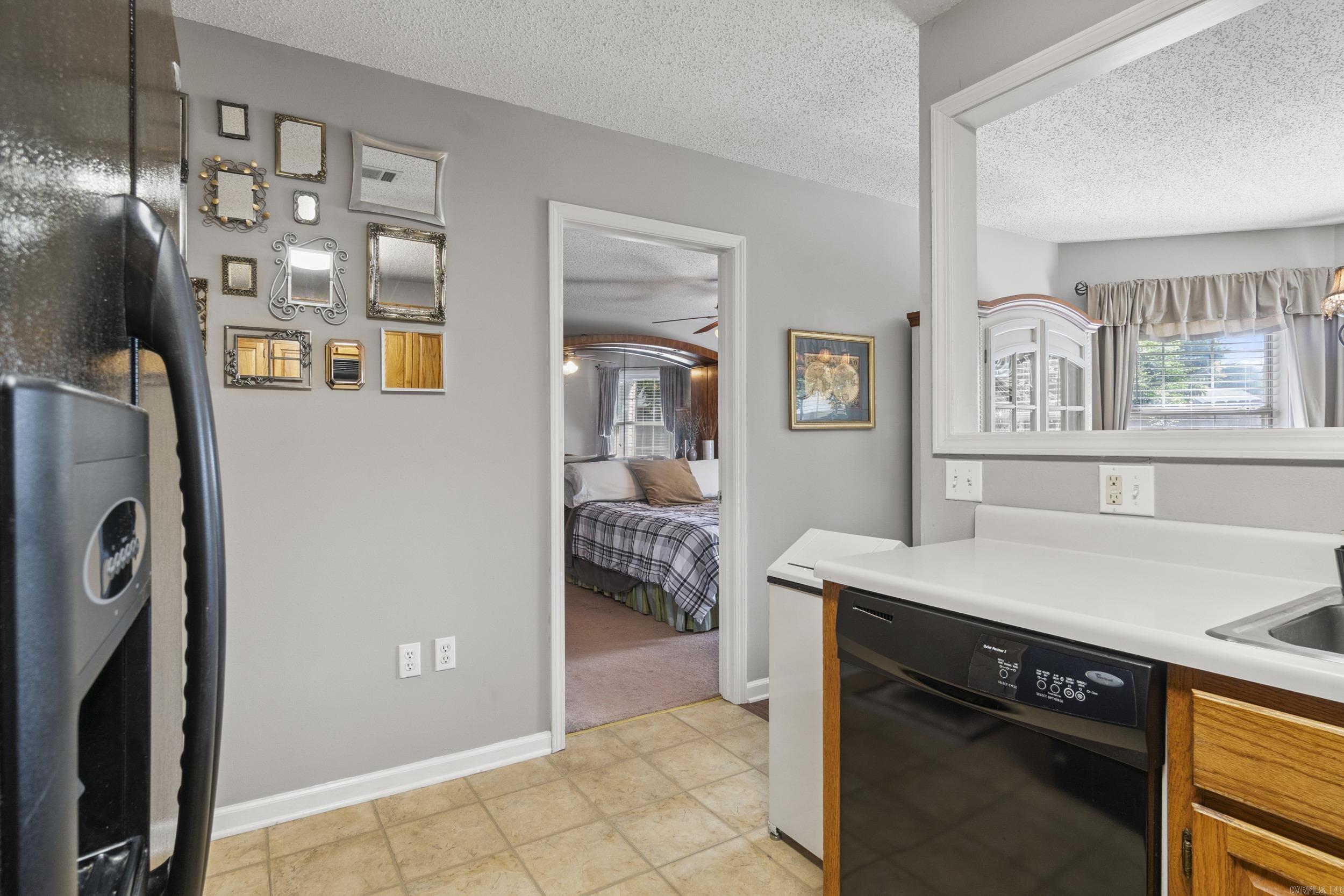 FIELDS FARM - Residential