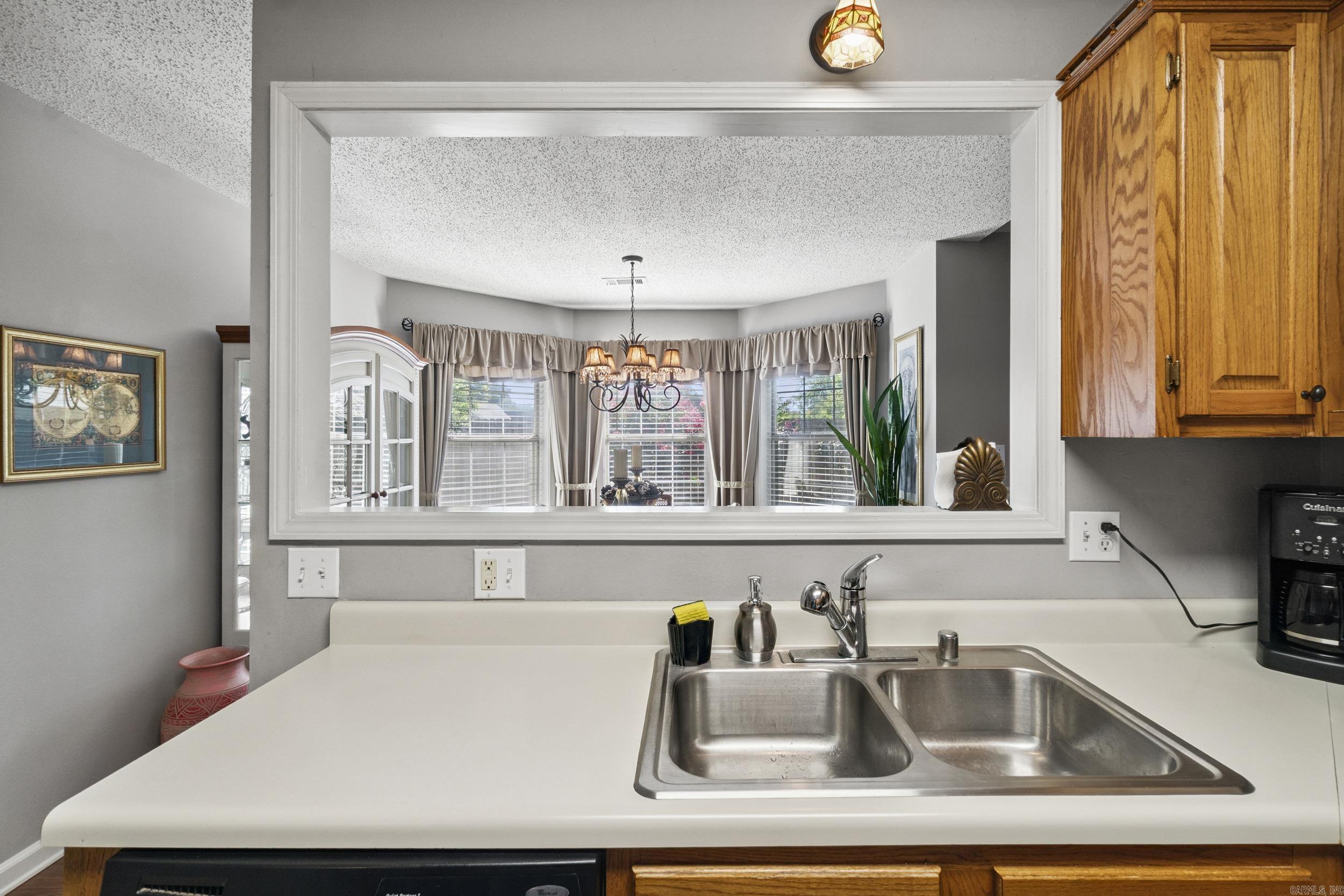 FIELDS FARM - Residential