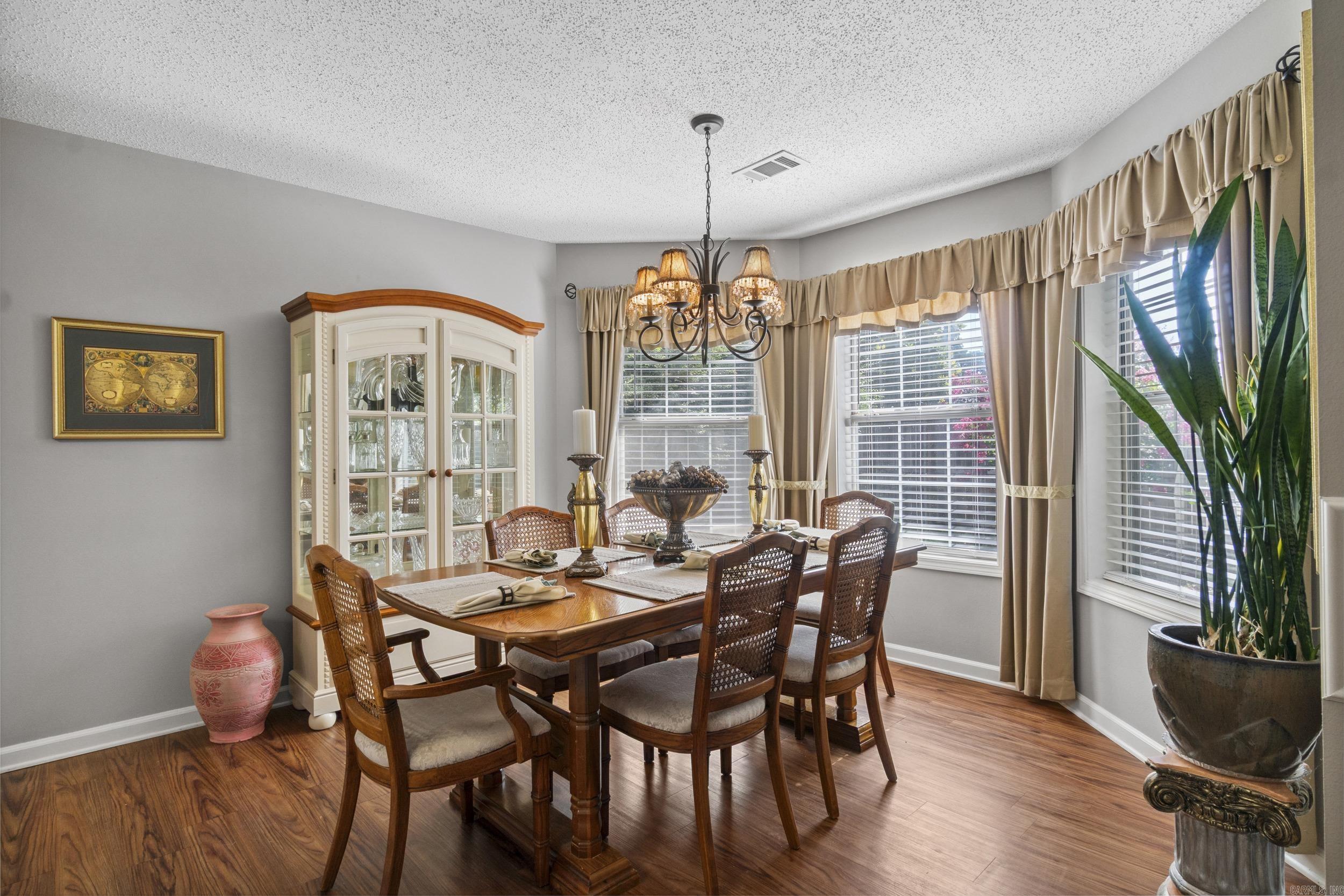 FIELDS FARM - Residential