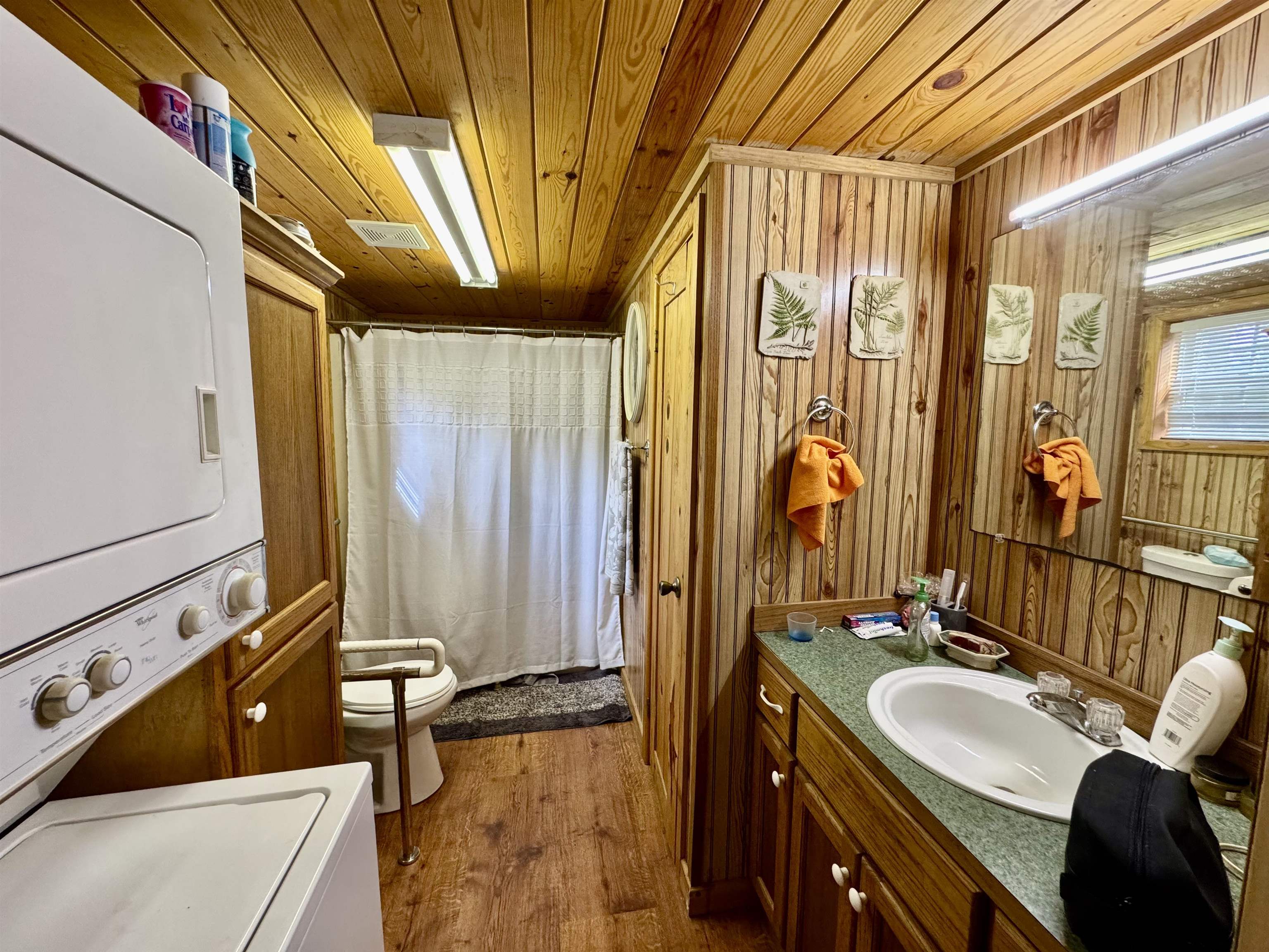 BONE ISLAND - Residential