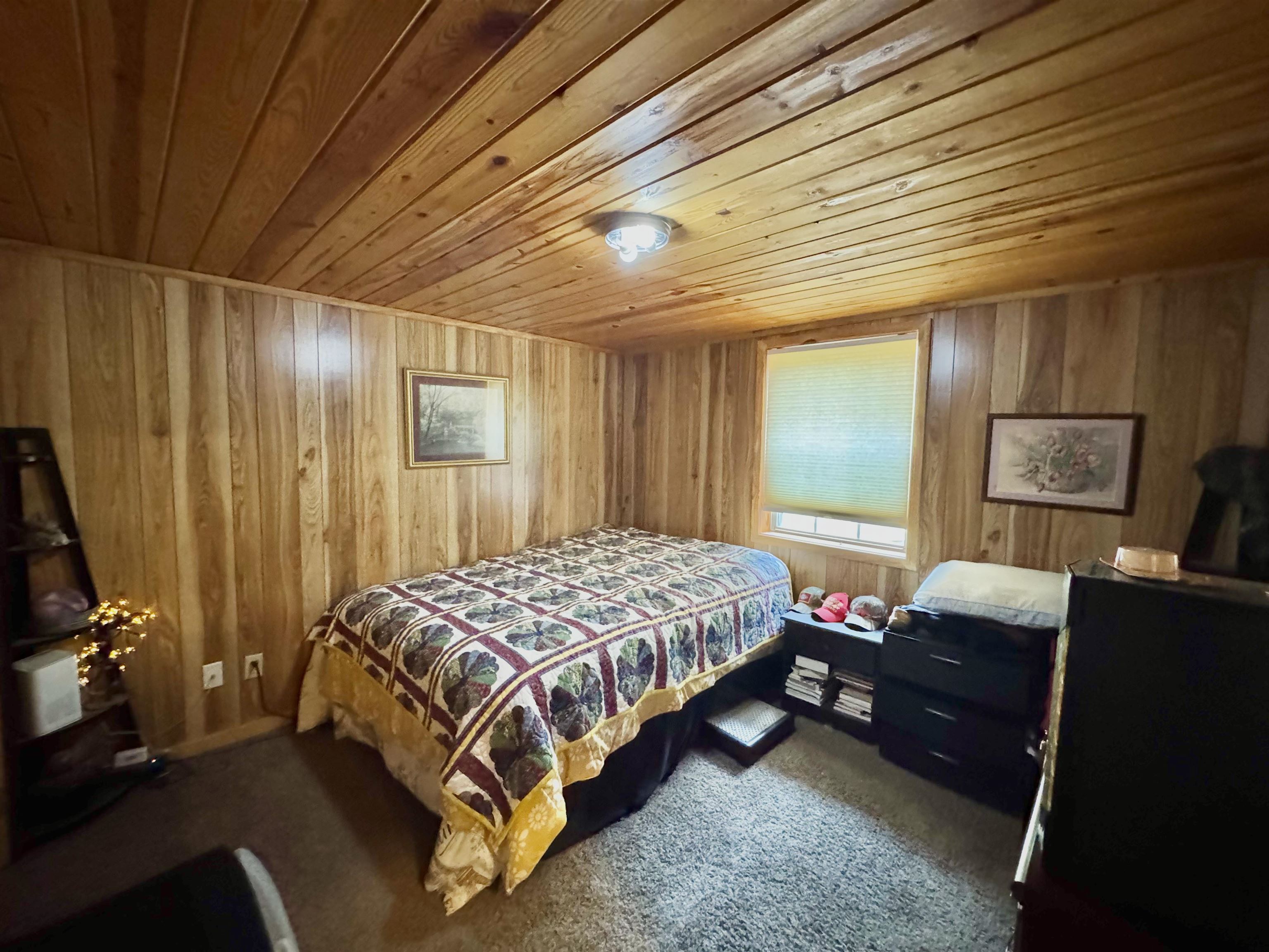 BONE ISLAND - Residential