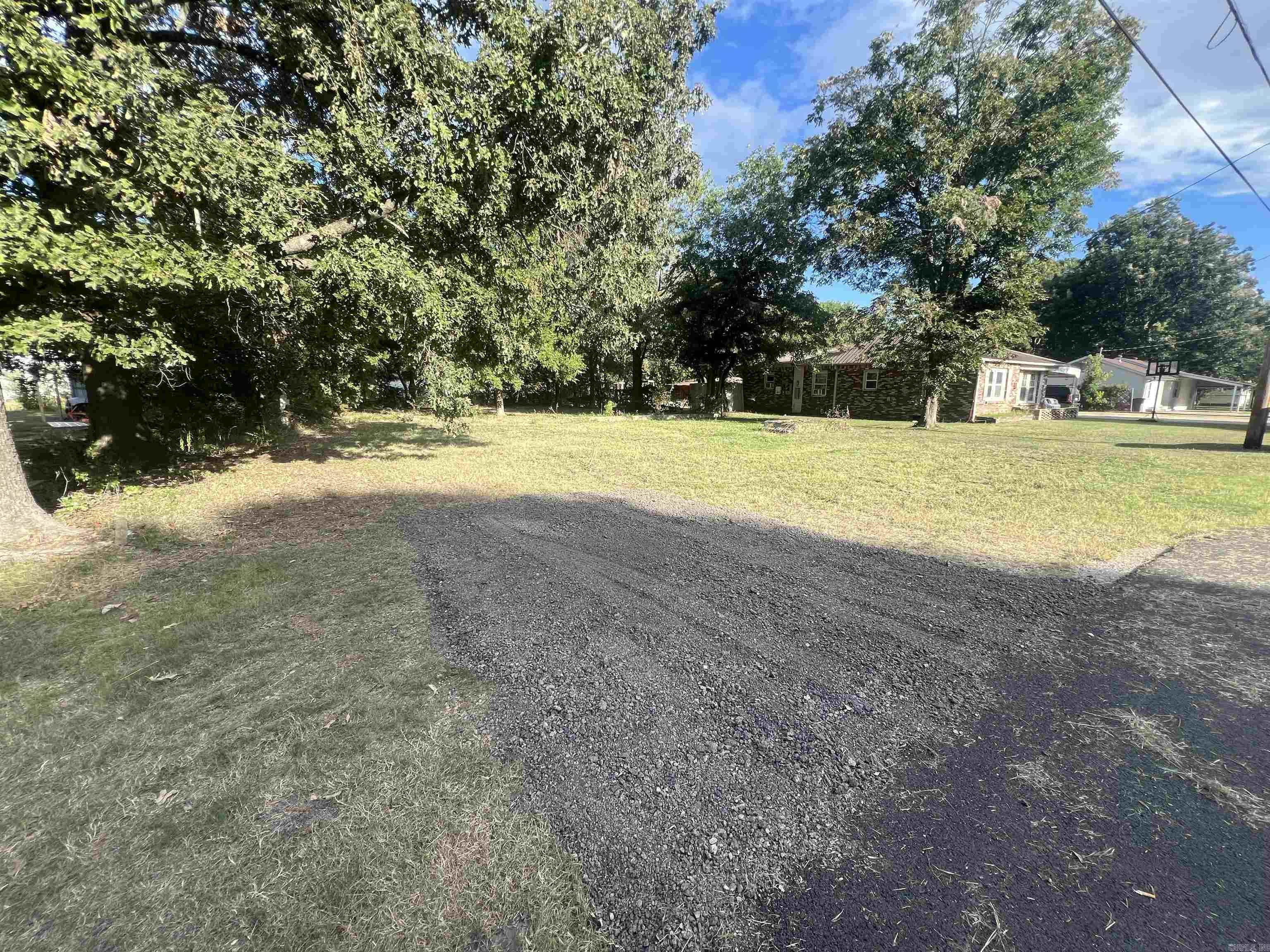 Castleberry H & G - Land