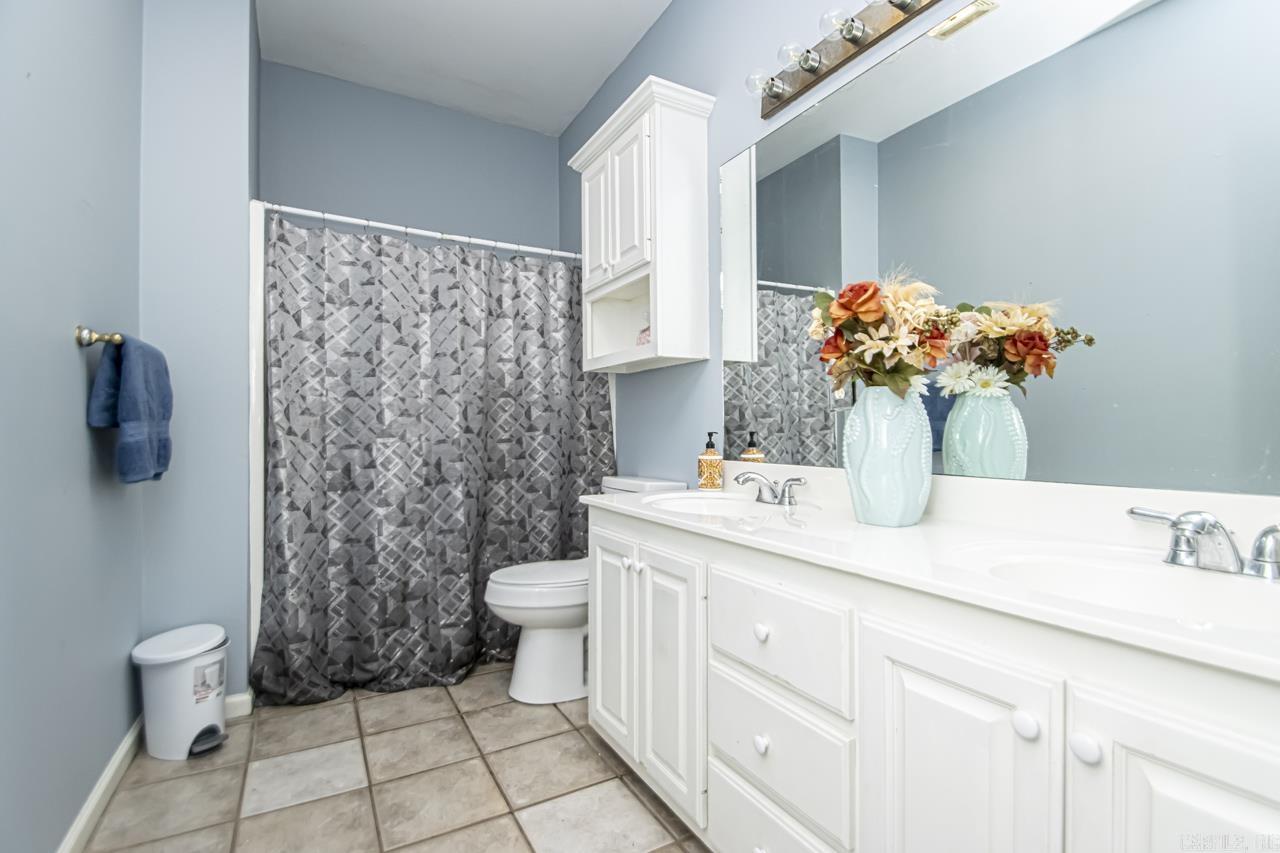 CAMBRIDGE PLACE - Residential