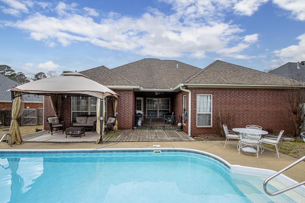 CAMBRIDGE PLACE - Residential