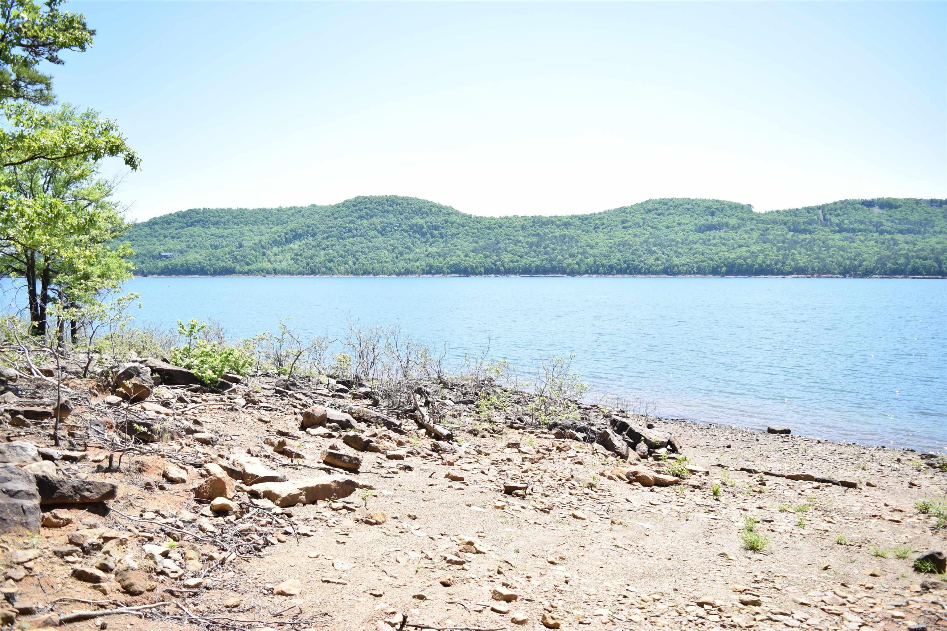 EMERALD COVE - Residential