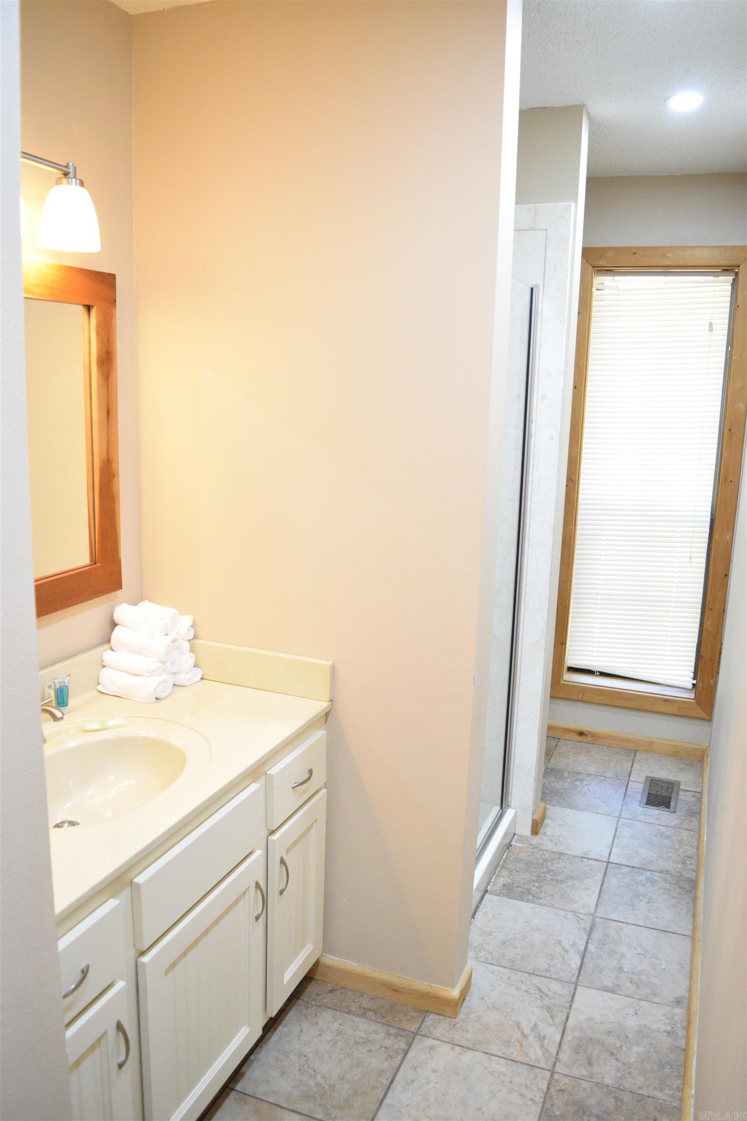 EMERALD COVE - Residential