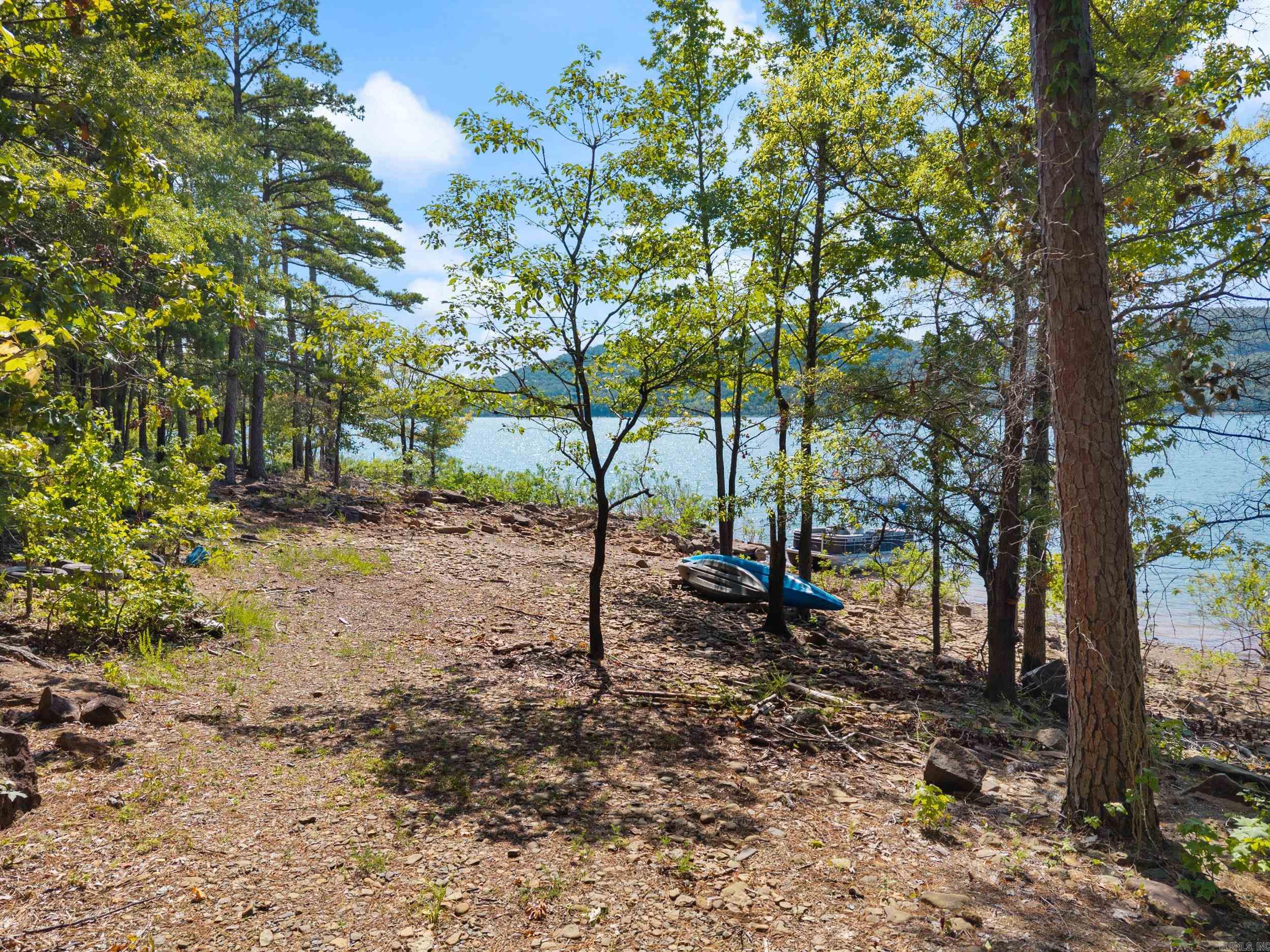 EMERALD COVE - Residential