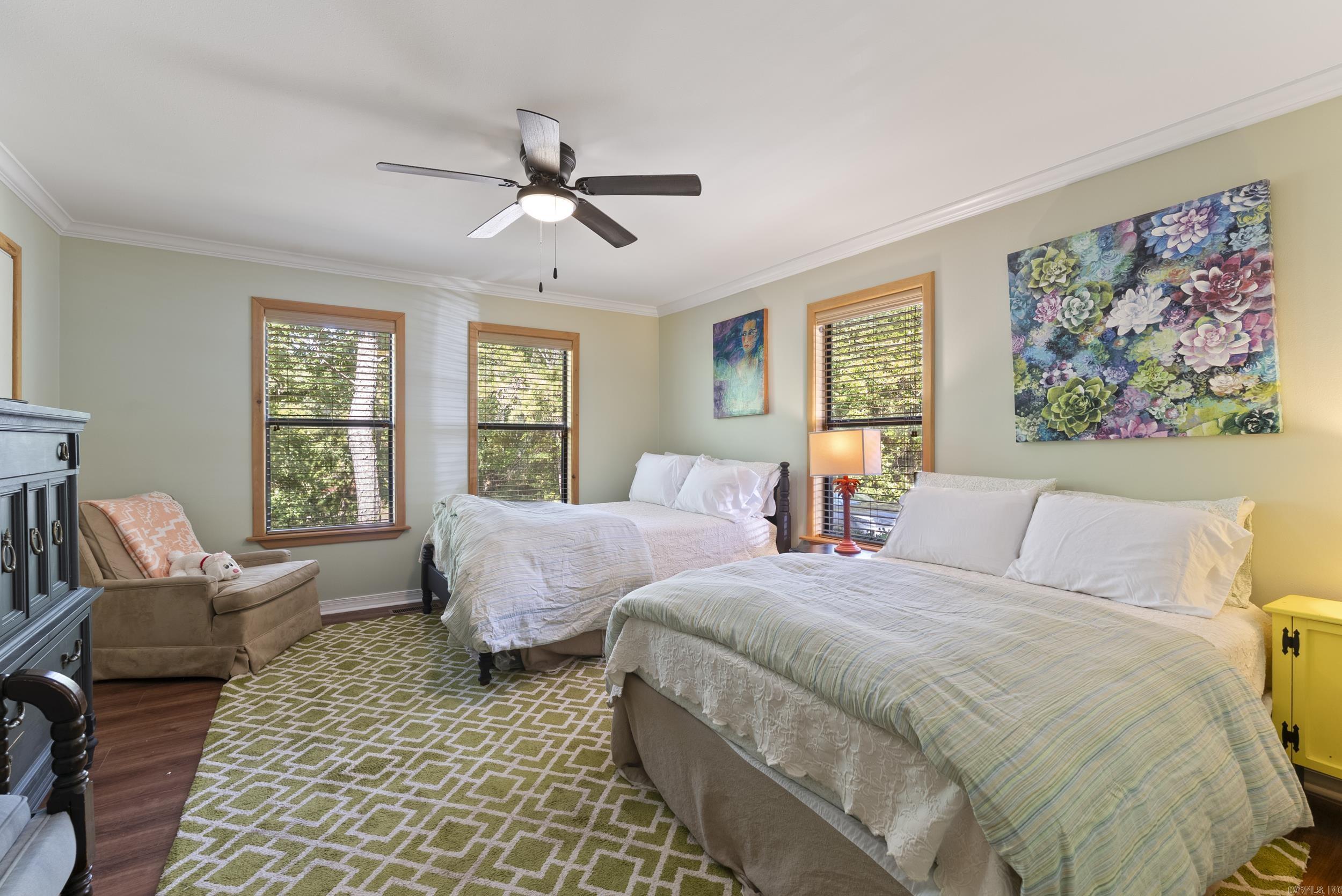 EMERALD COVE - Residential