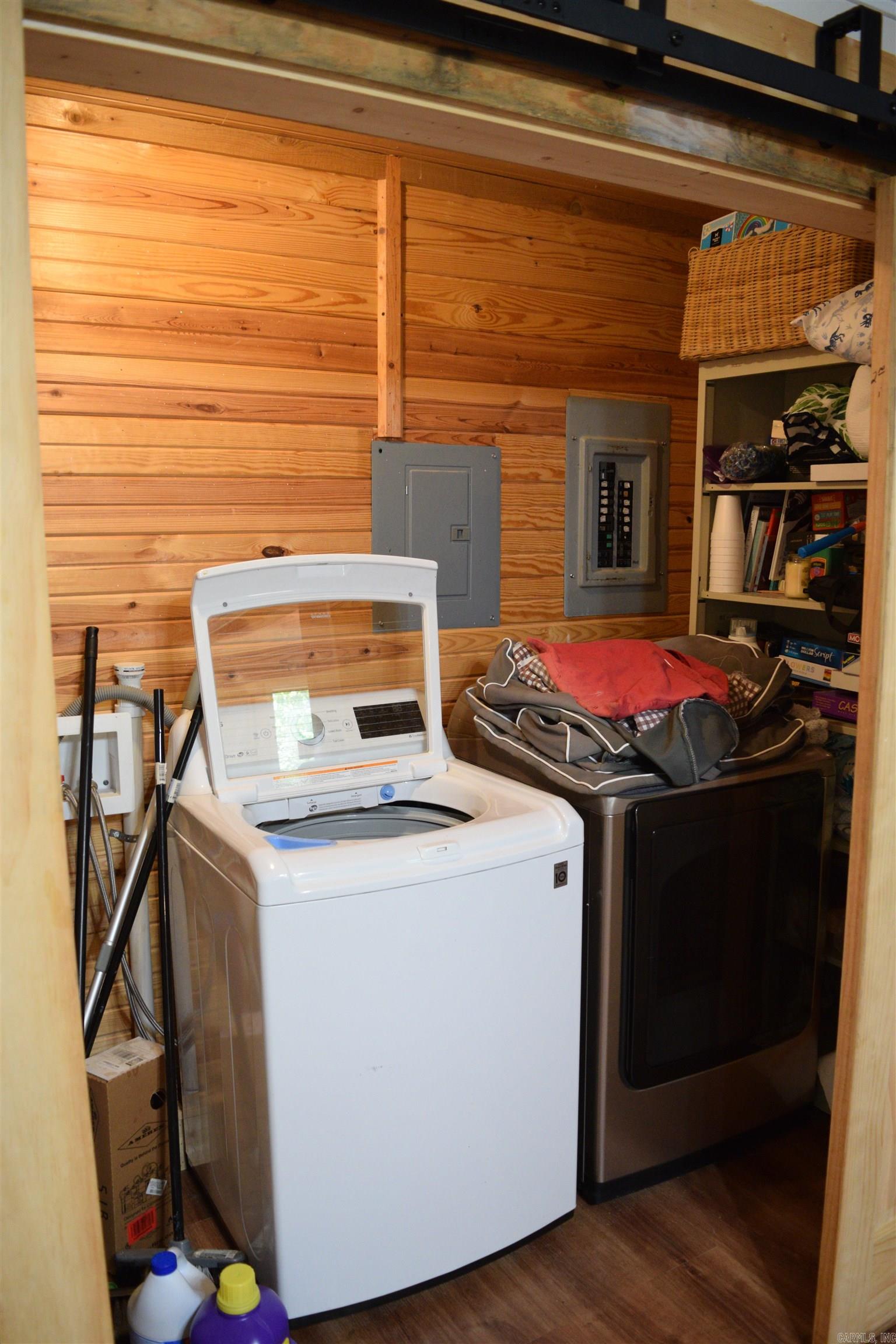 EMERALD COVE - Residential