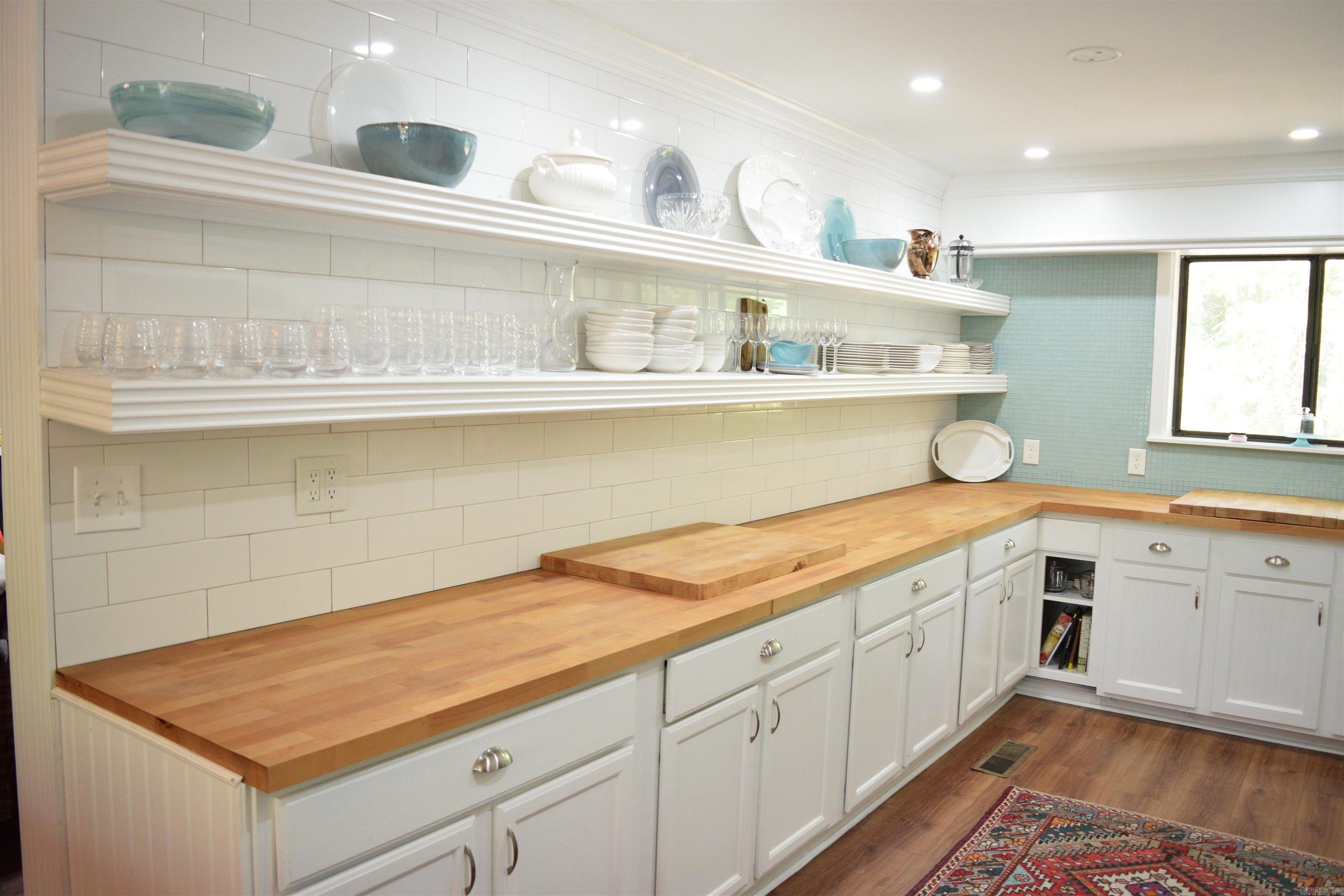 EMERALD COVE - Residential