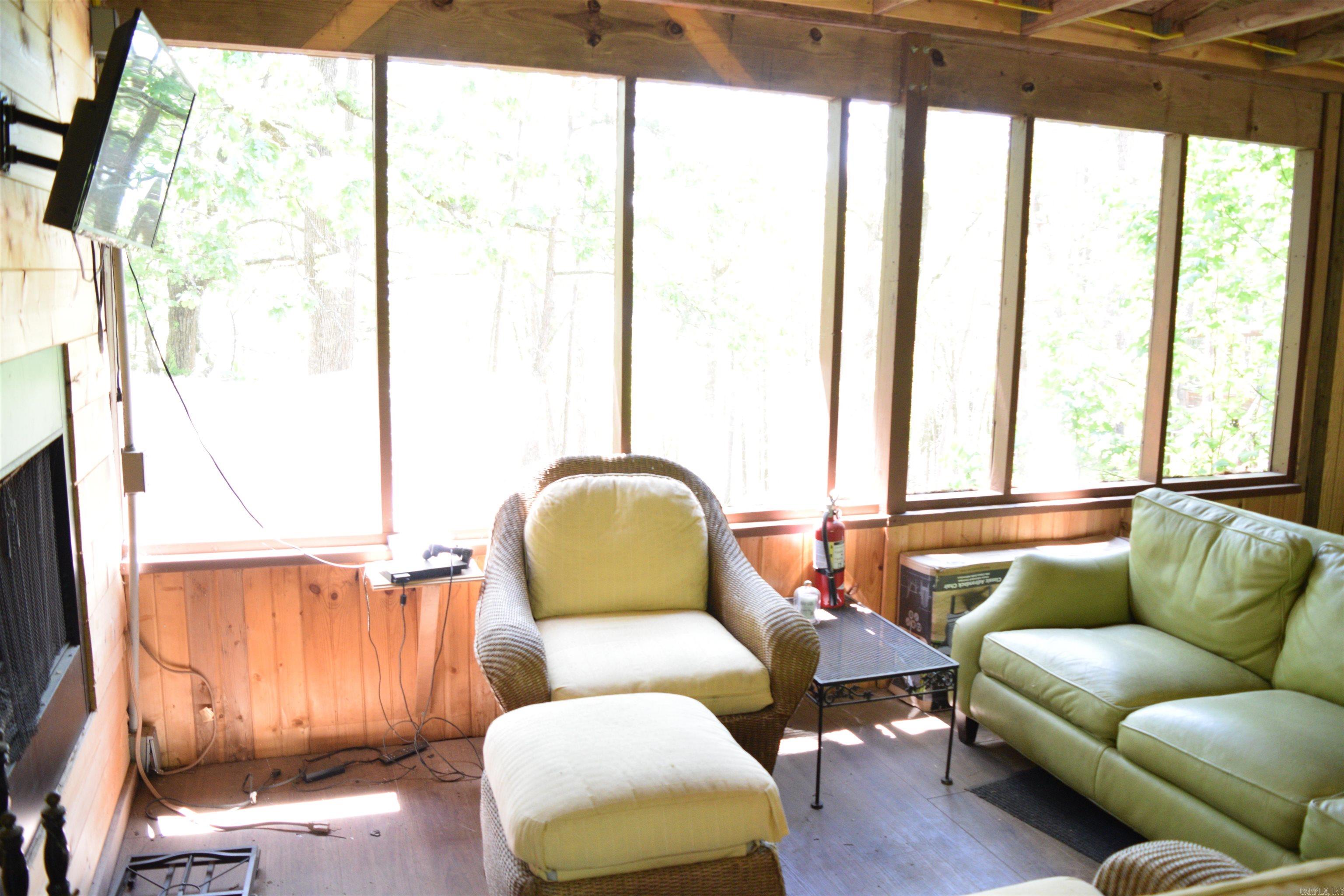 EMERALD COVE - Residential