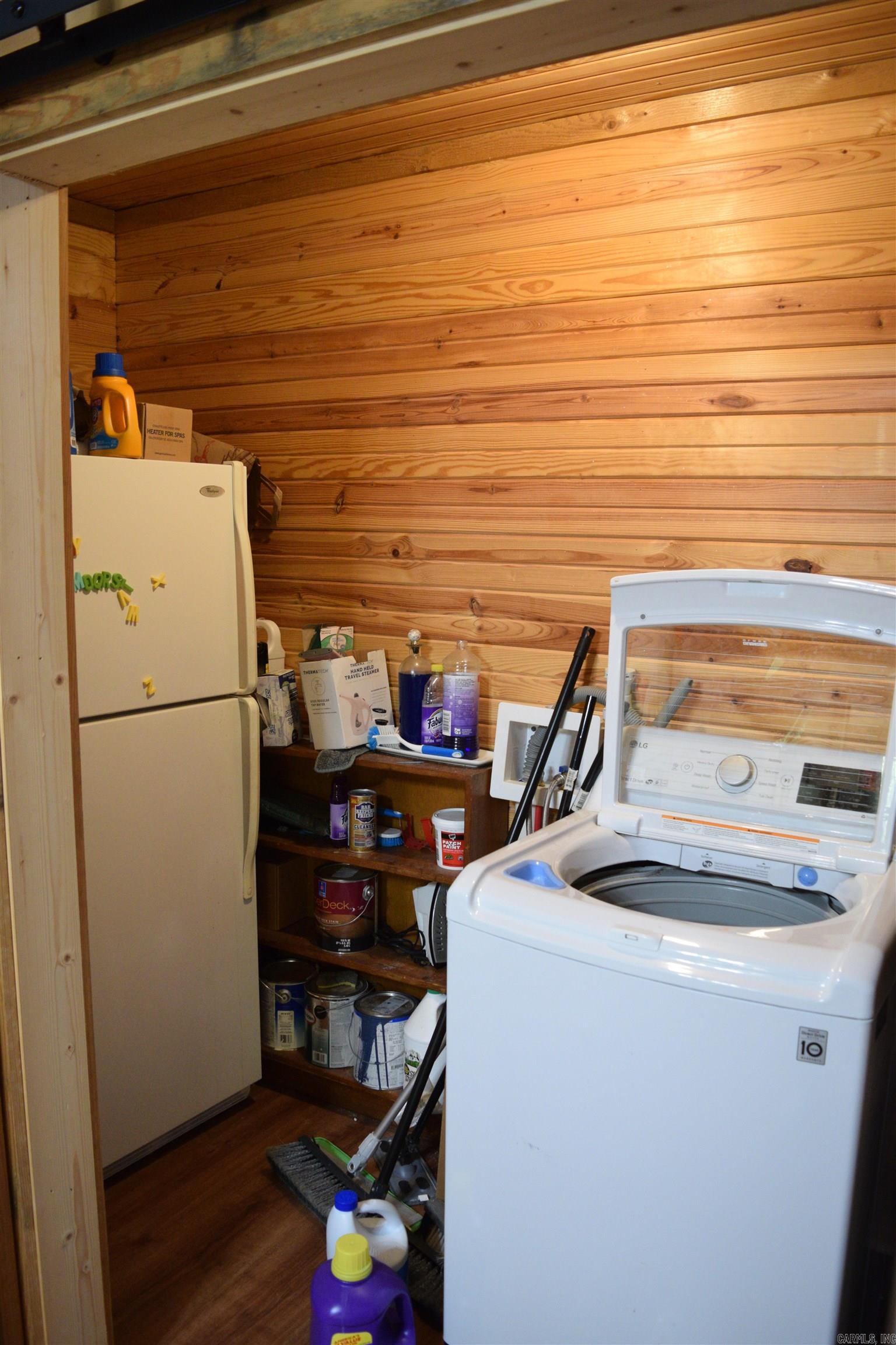 EMERALD COVE - Residential