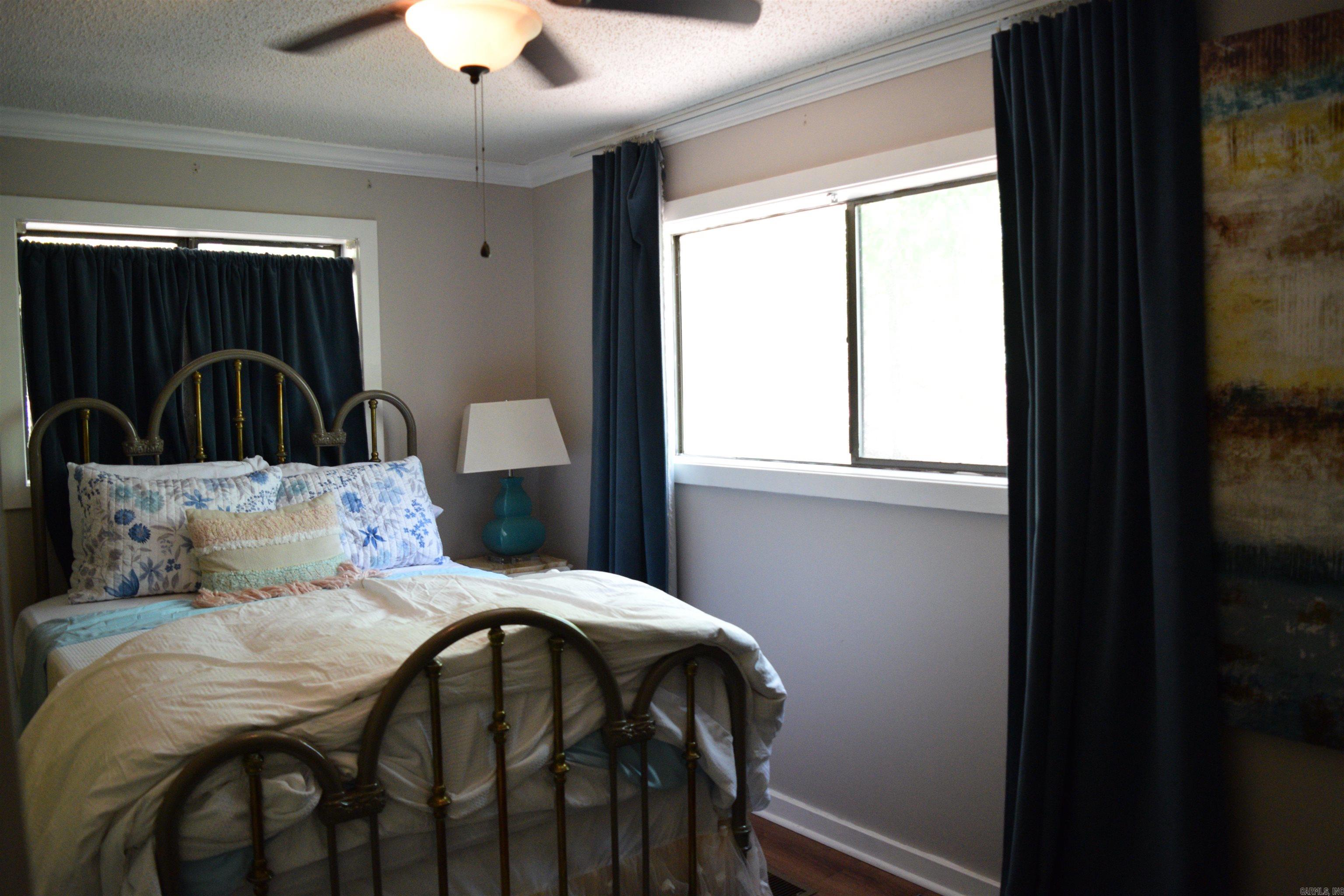 EMERALD COVE - Residential