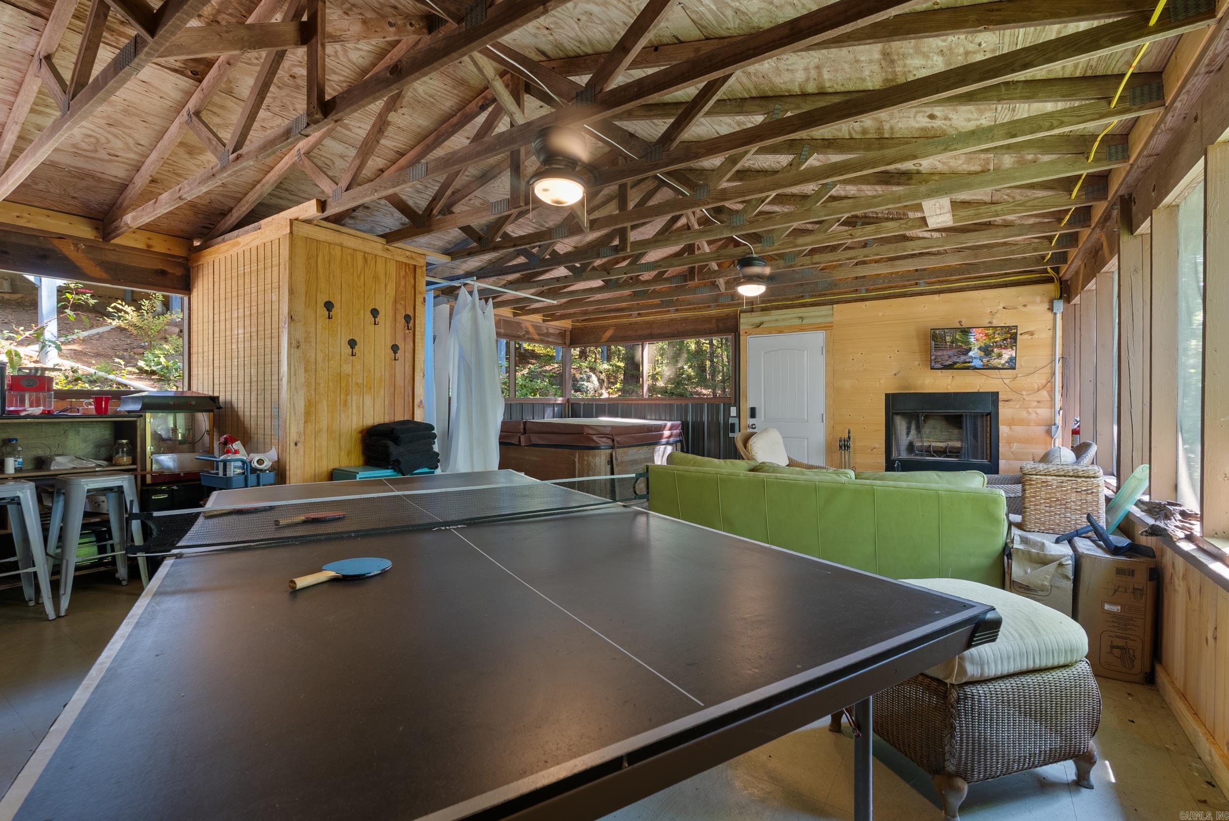 EMERALD COVE - Residential