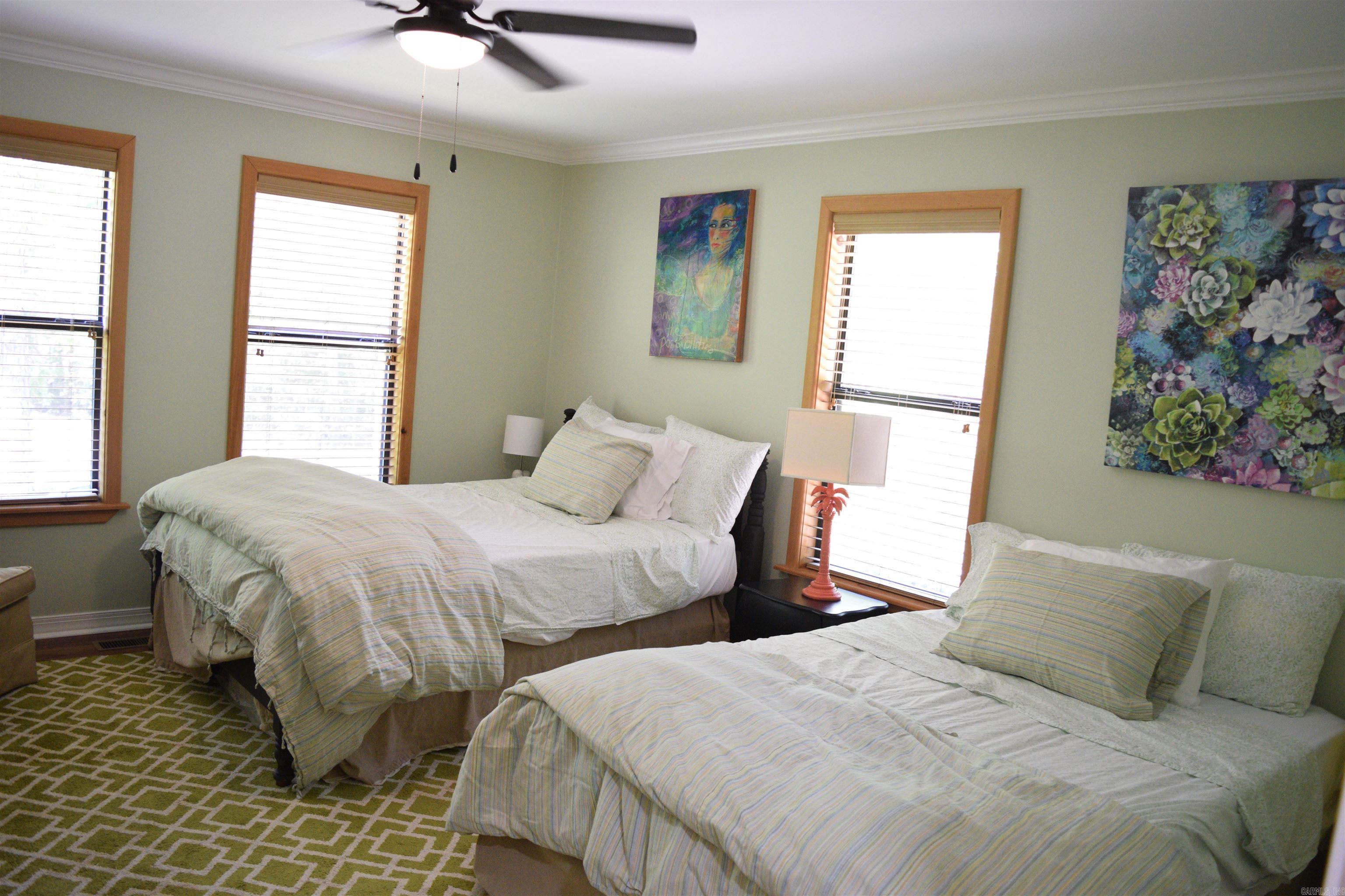 EMERALD COVE - Residential