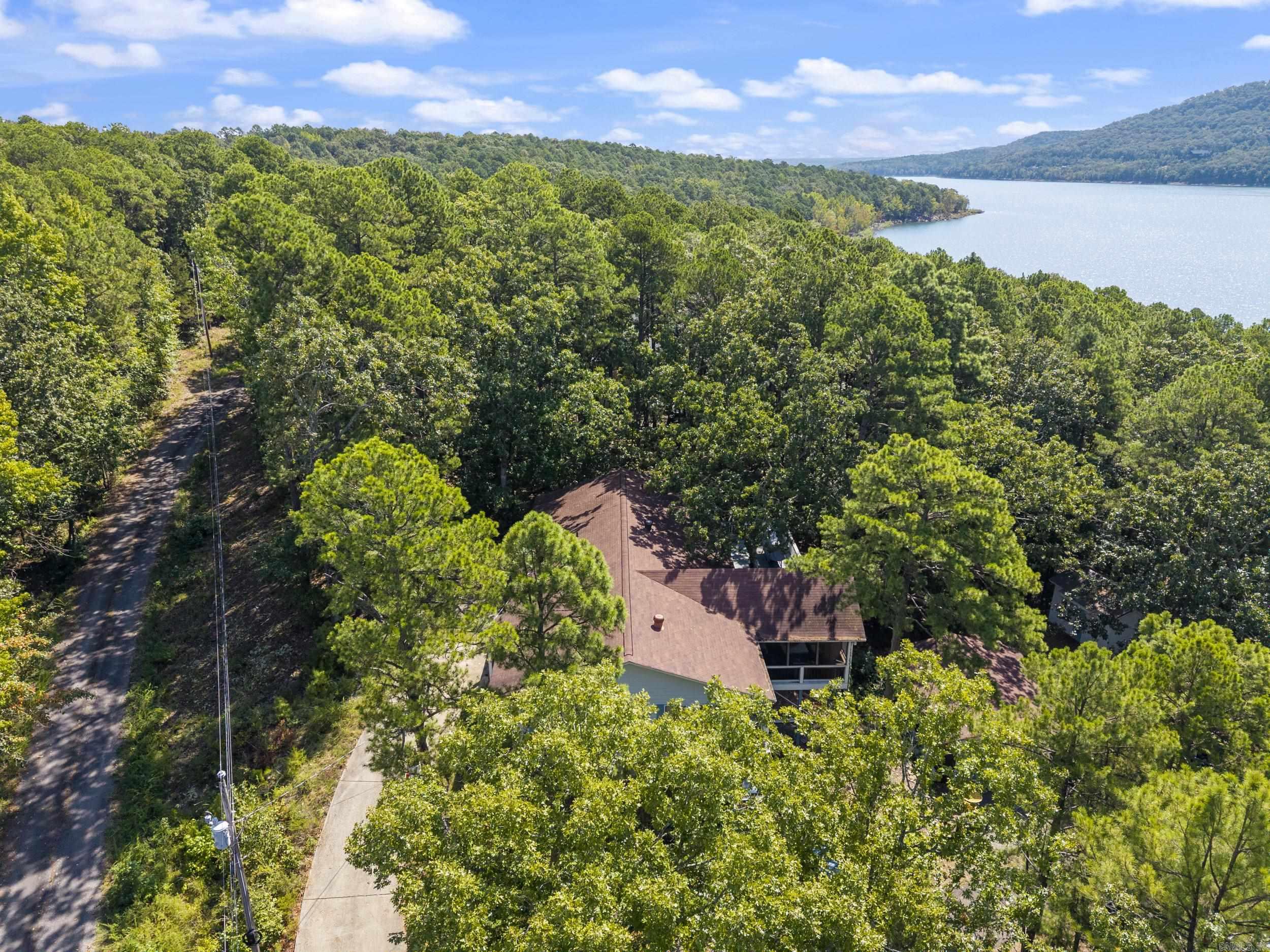 EMERALD COVE - Residential