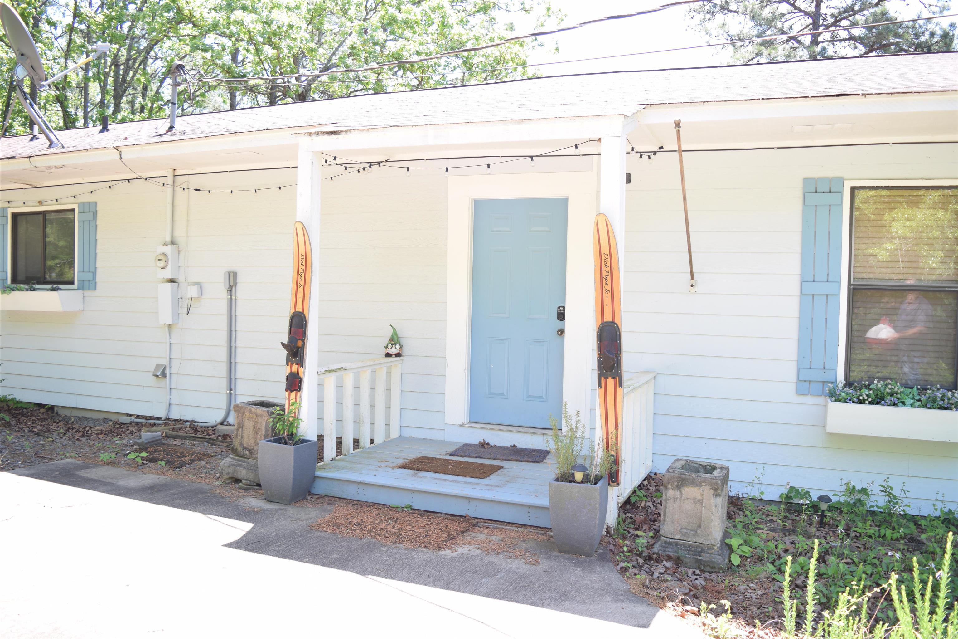 EMERALD COVE - Residential