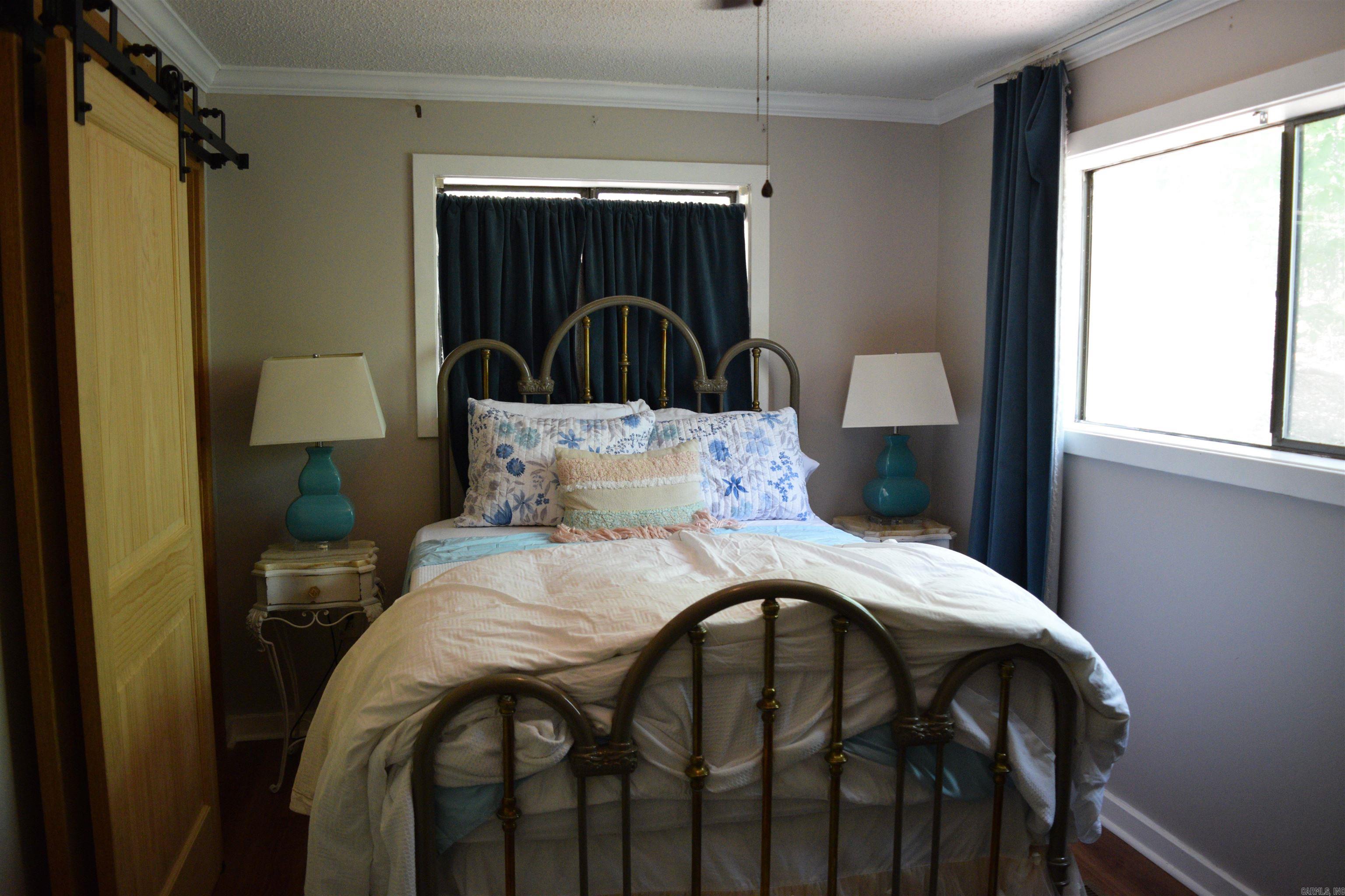 EMERALD COVE - Residential