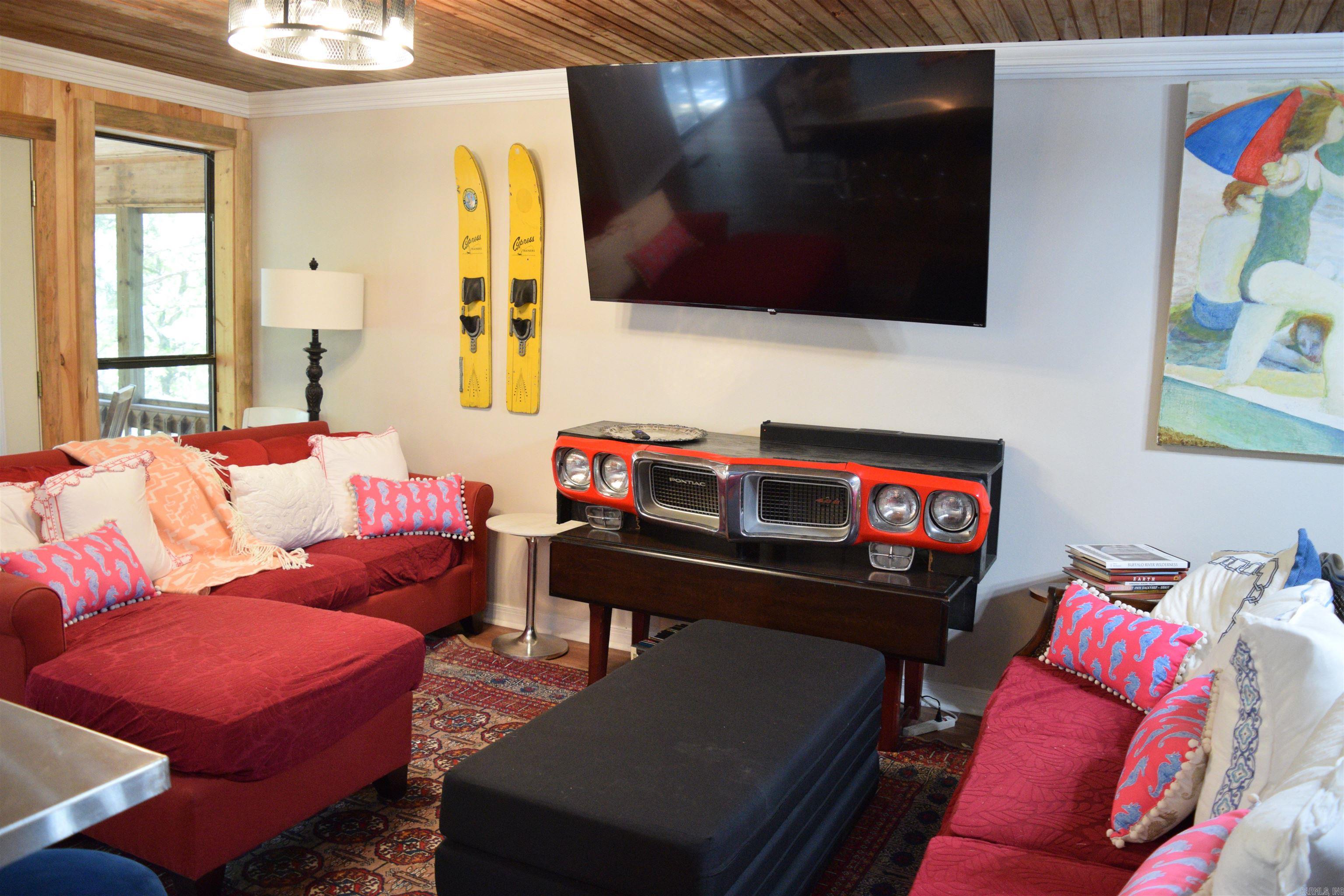 EMERALD COVE - Residential