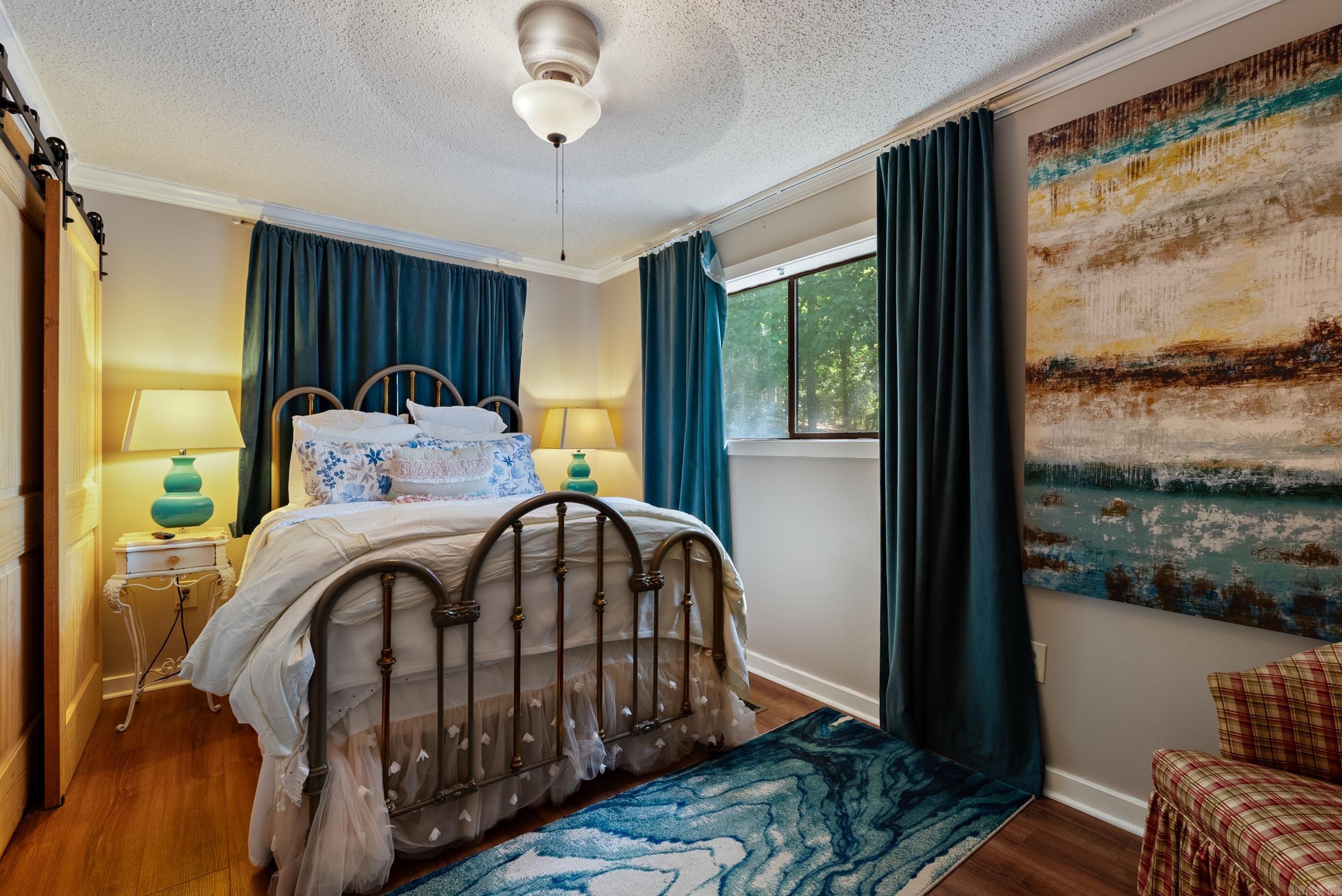 EMERALD COVE - Residential