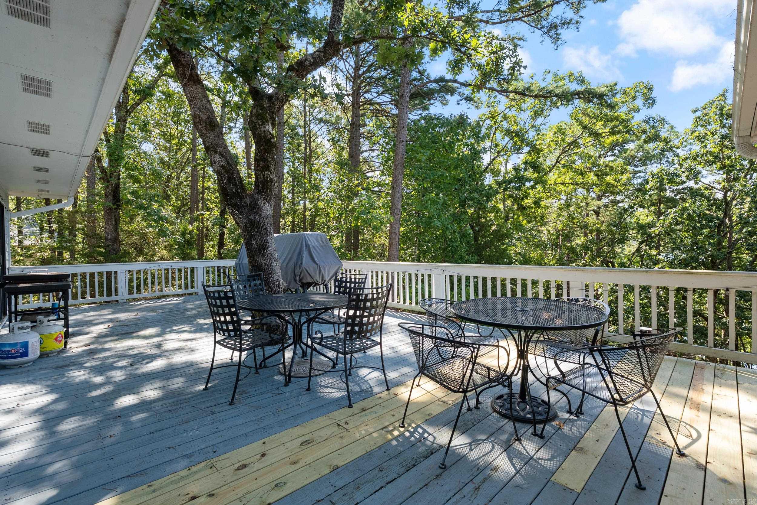 EMERALD COVE - Residential