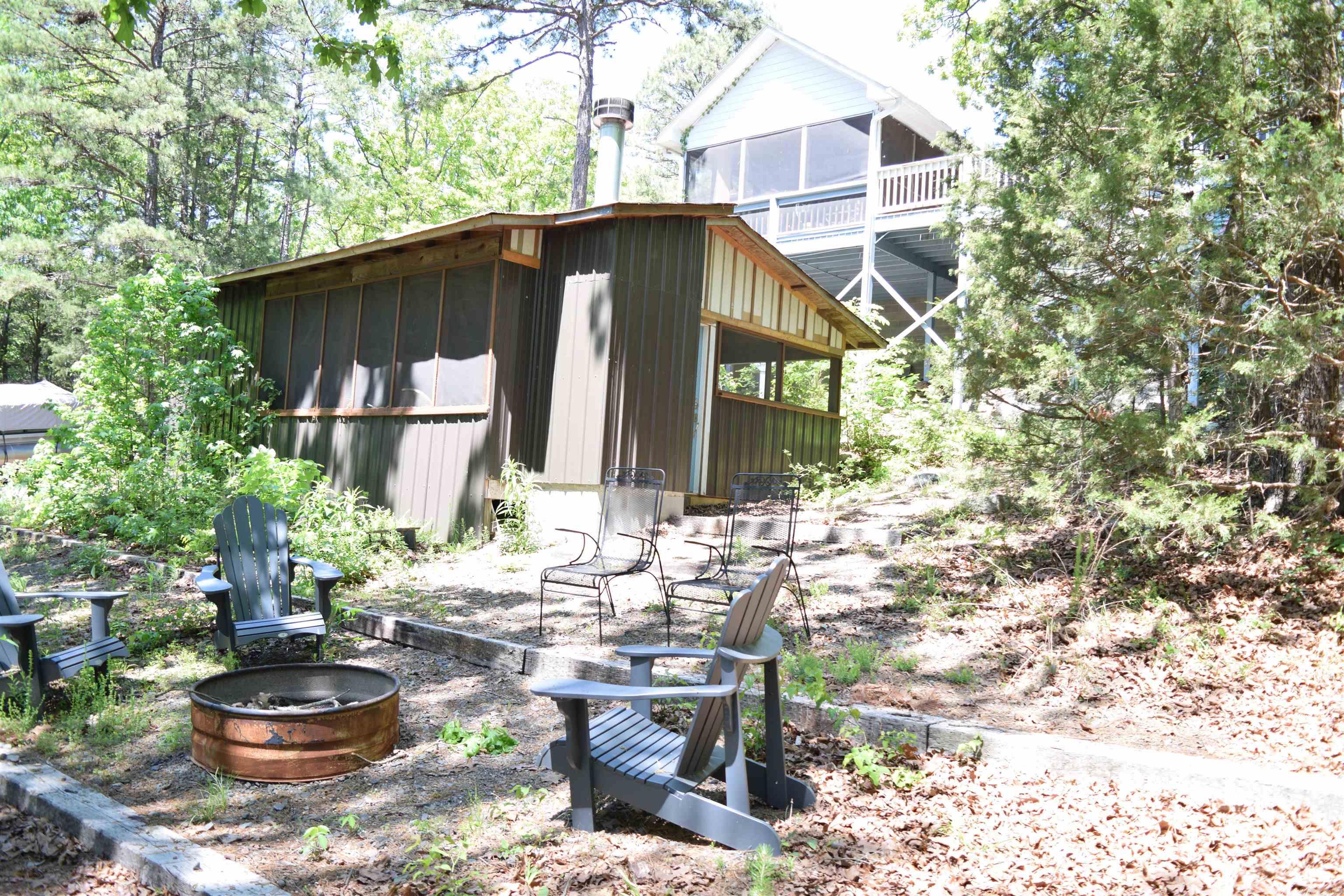 EMERALD COVE - Residential