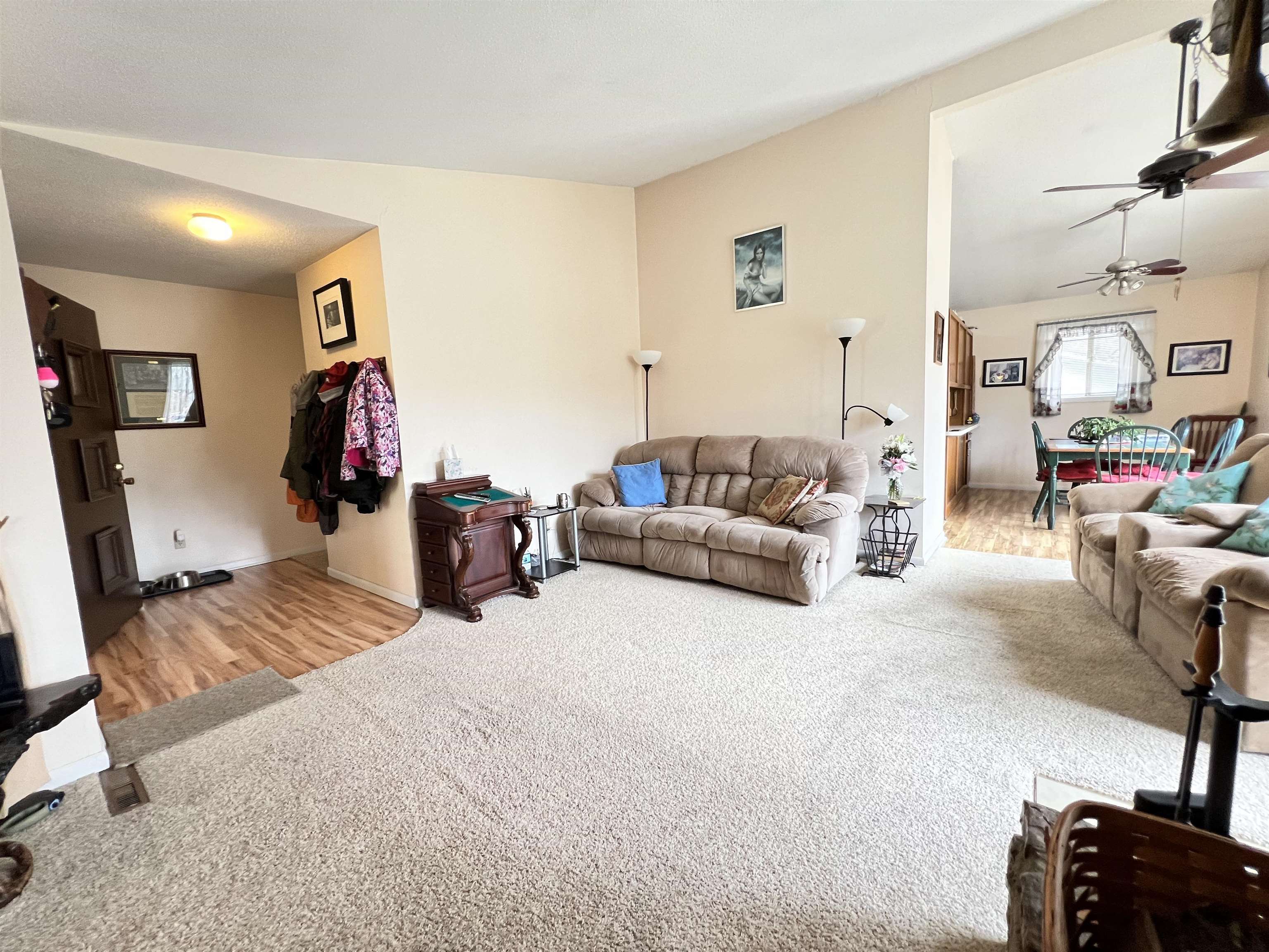 Dakota Second - Residential