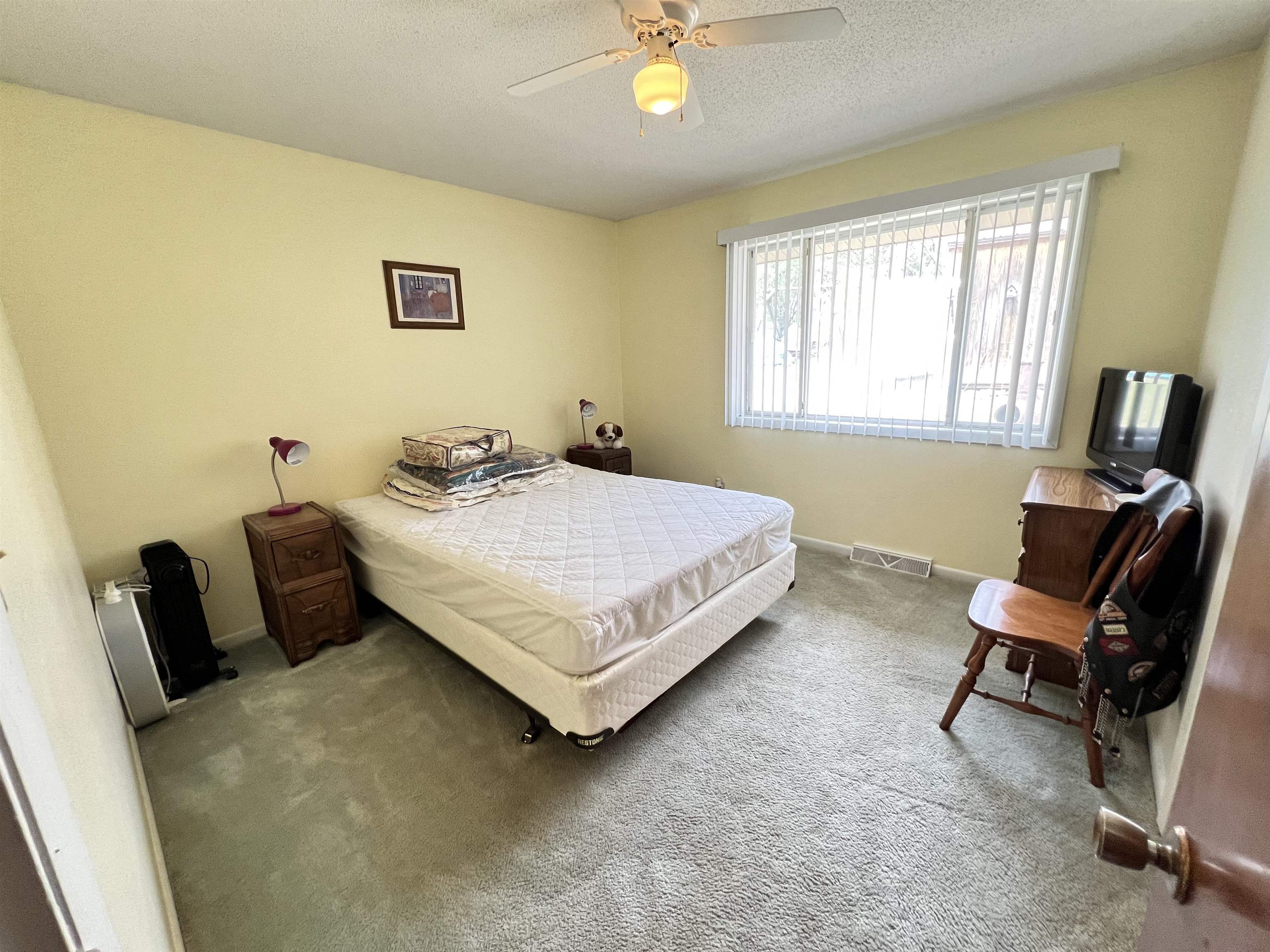 Dakota Second - Residential