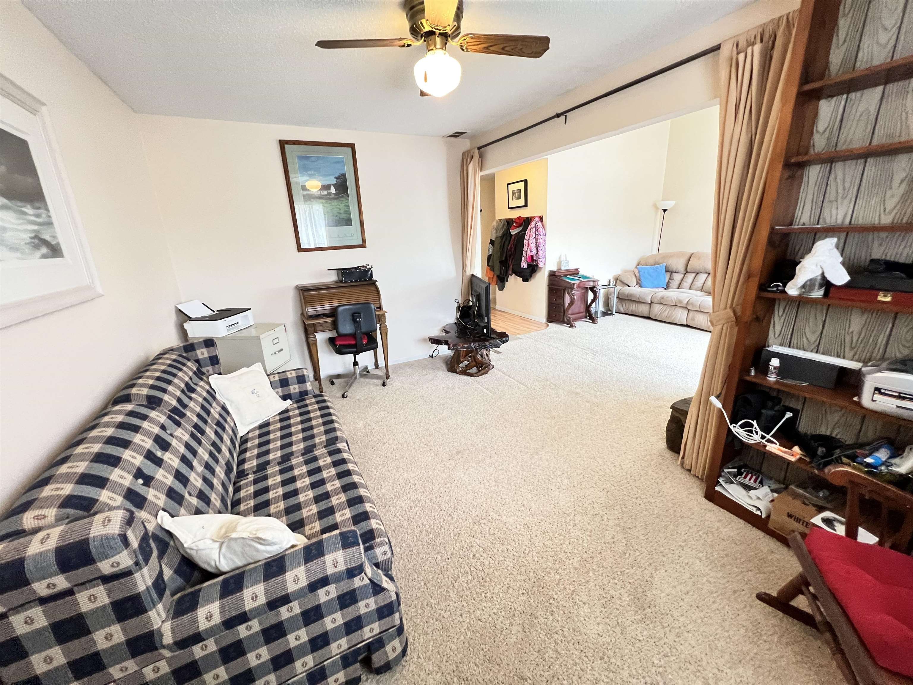 Dakota Second - Residential