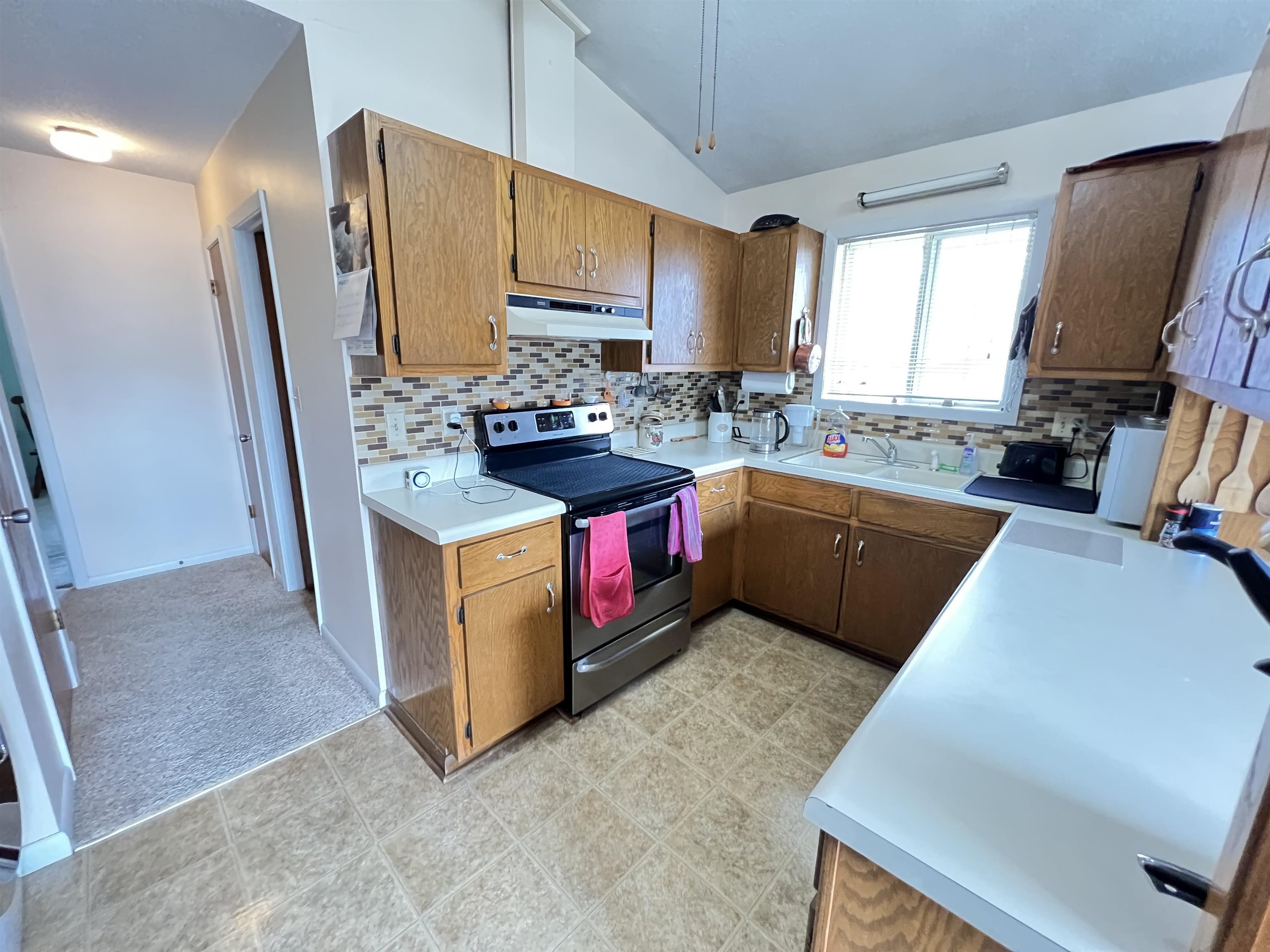 Dakota Second - Residential