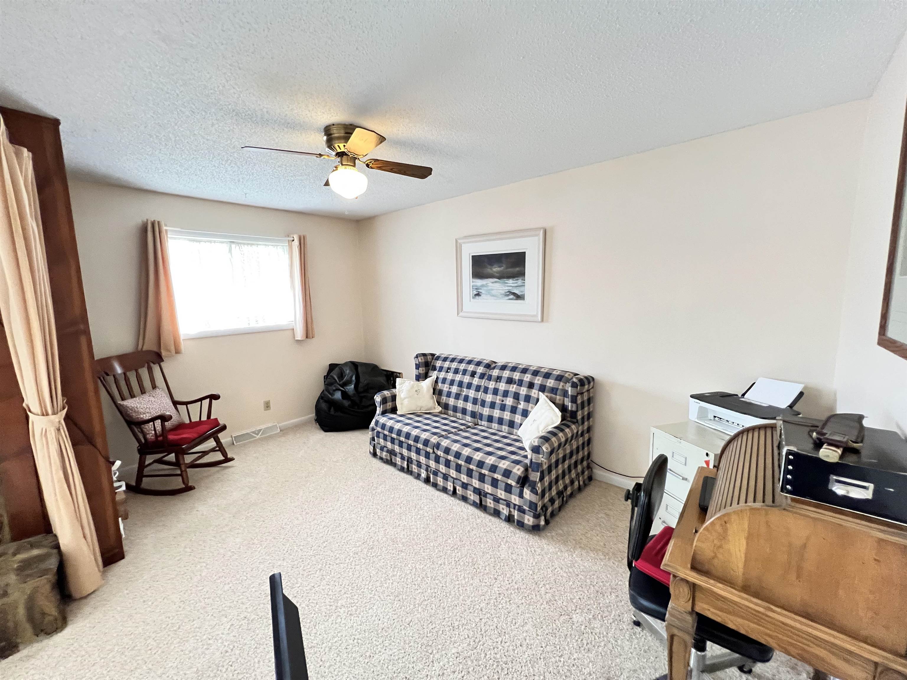 Dakota Second - Residential