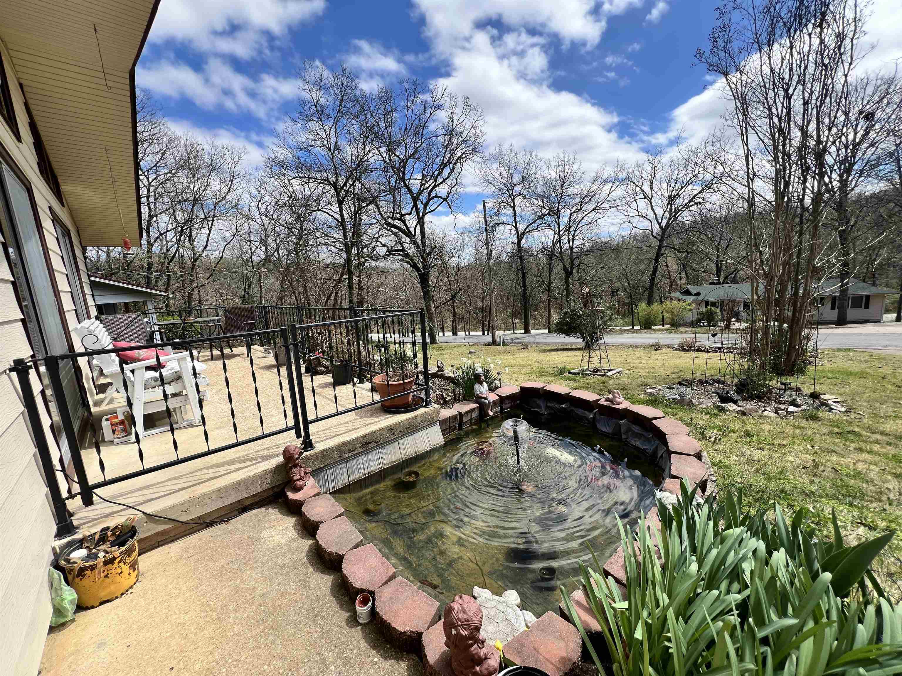 Dakota Second - Residential