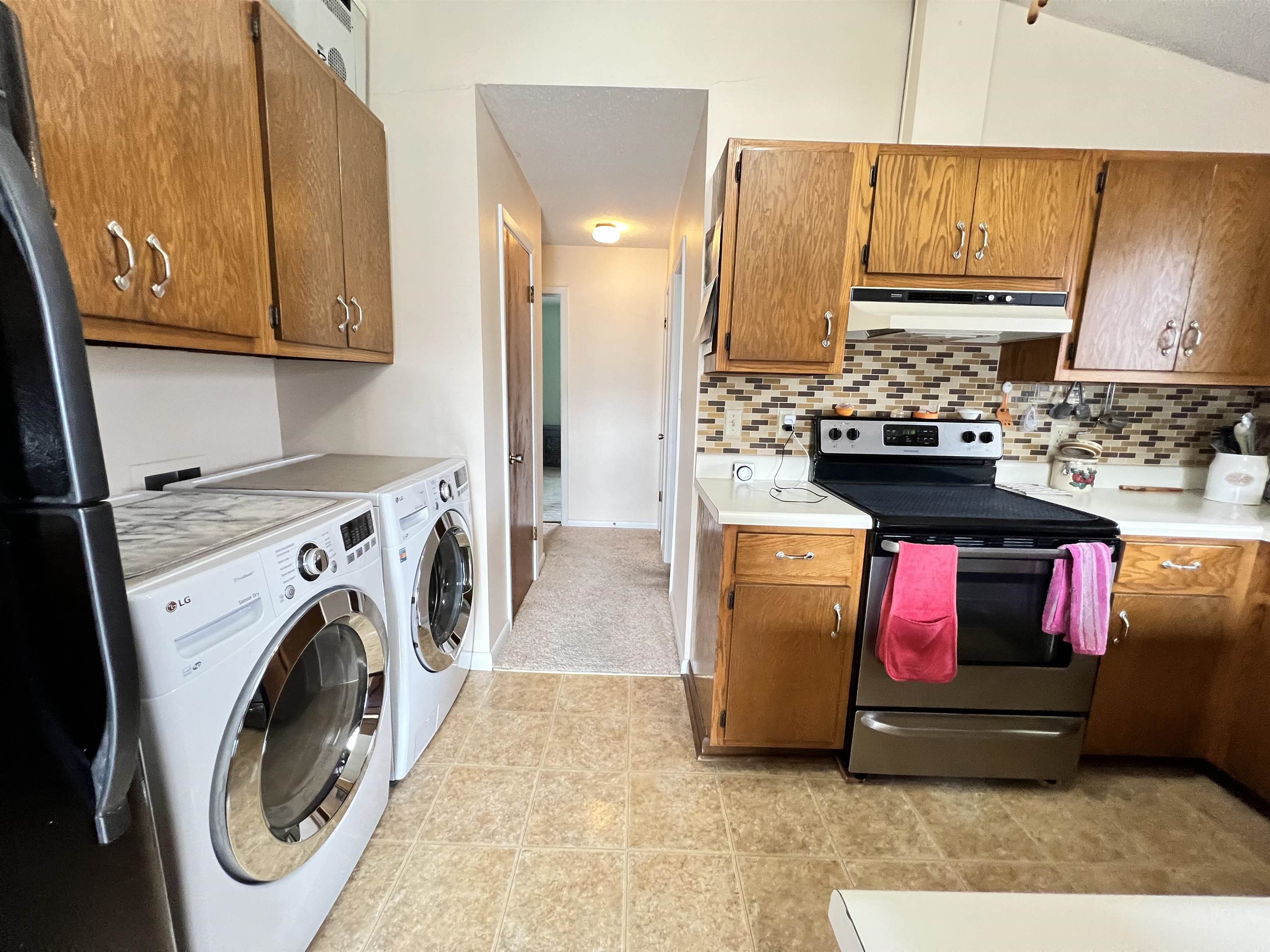 Dakota Second - Residential