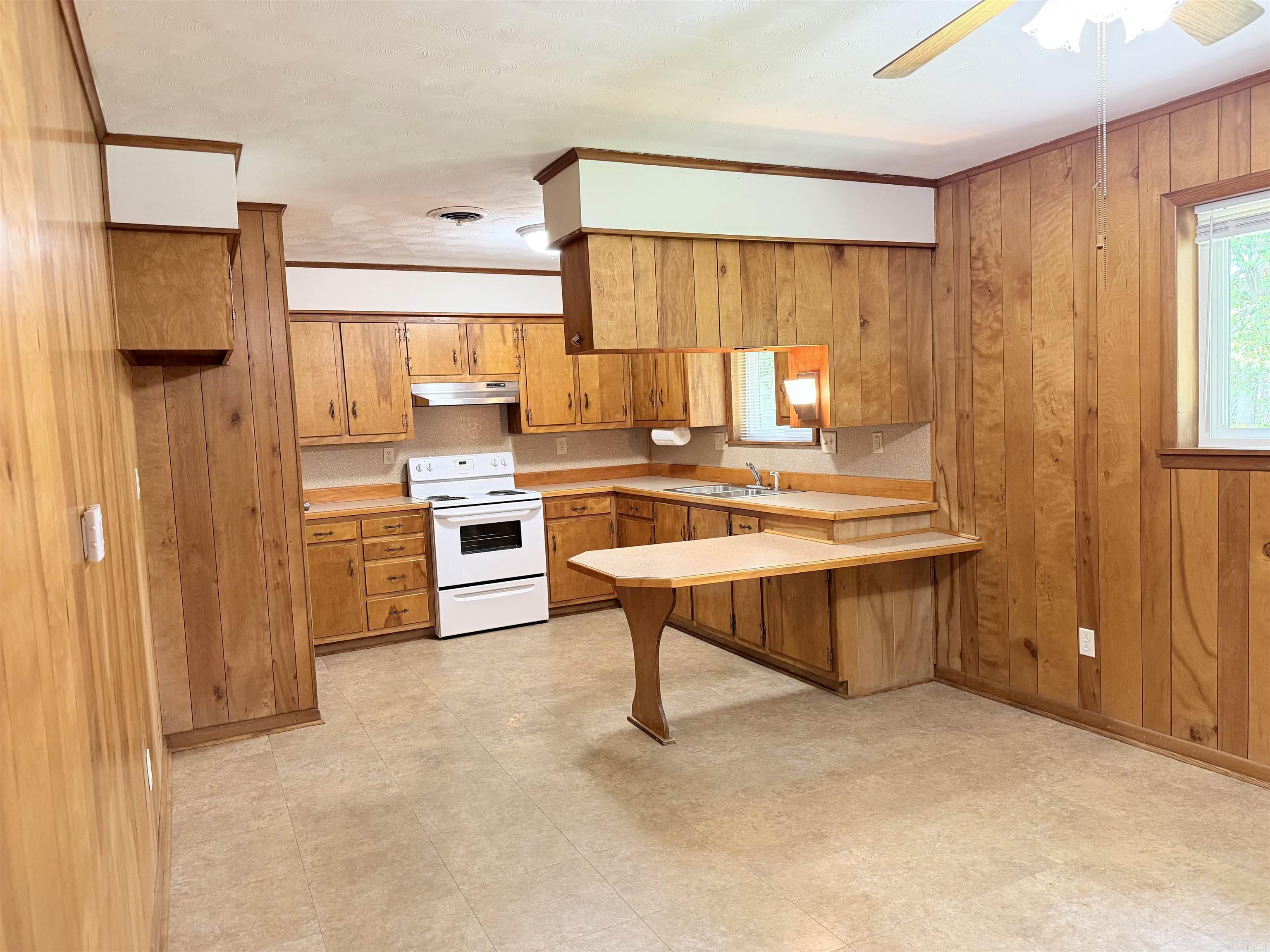 CLOVERDALE ADD (SEARCY) - Residential