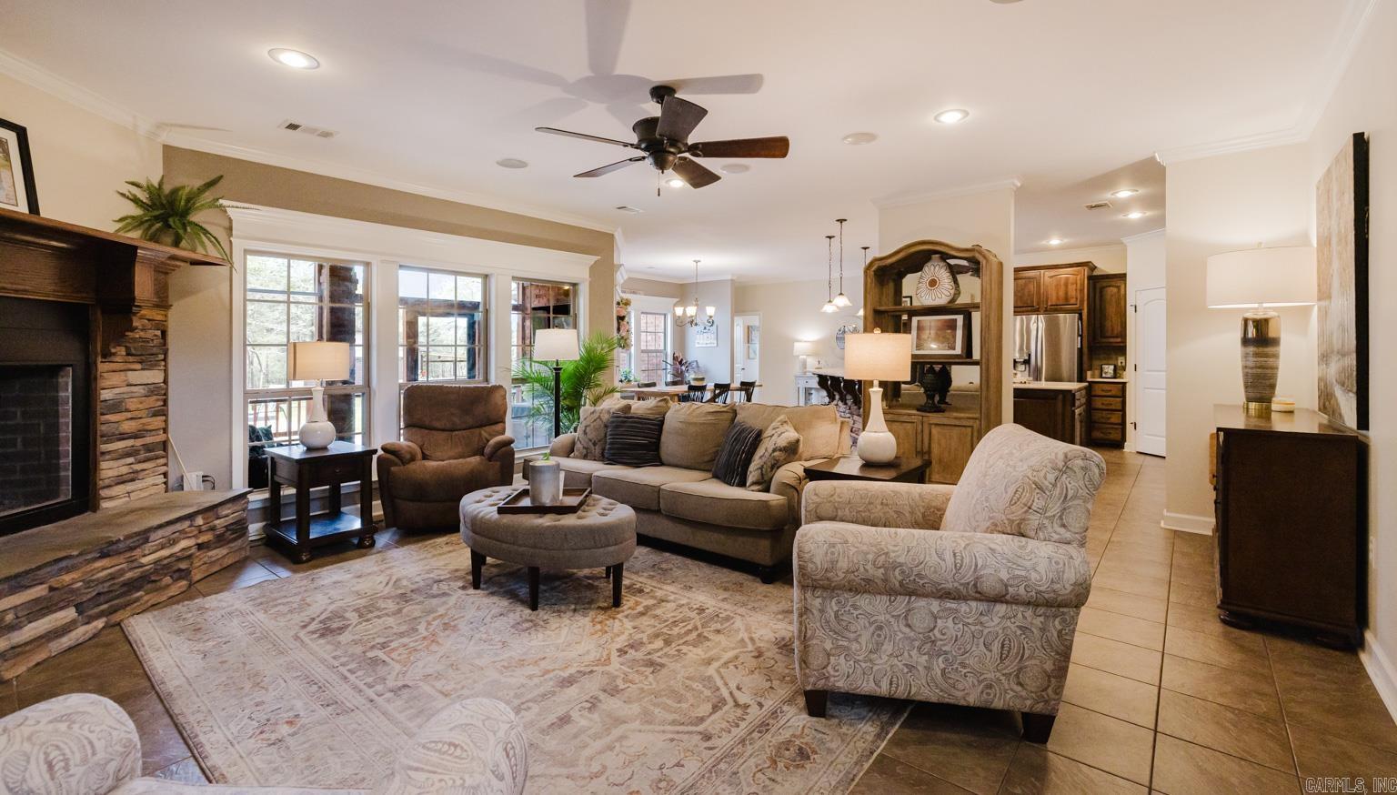 BROOKHAVEN ESTATES - Residential