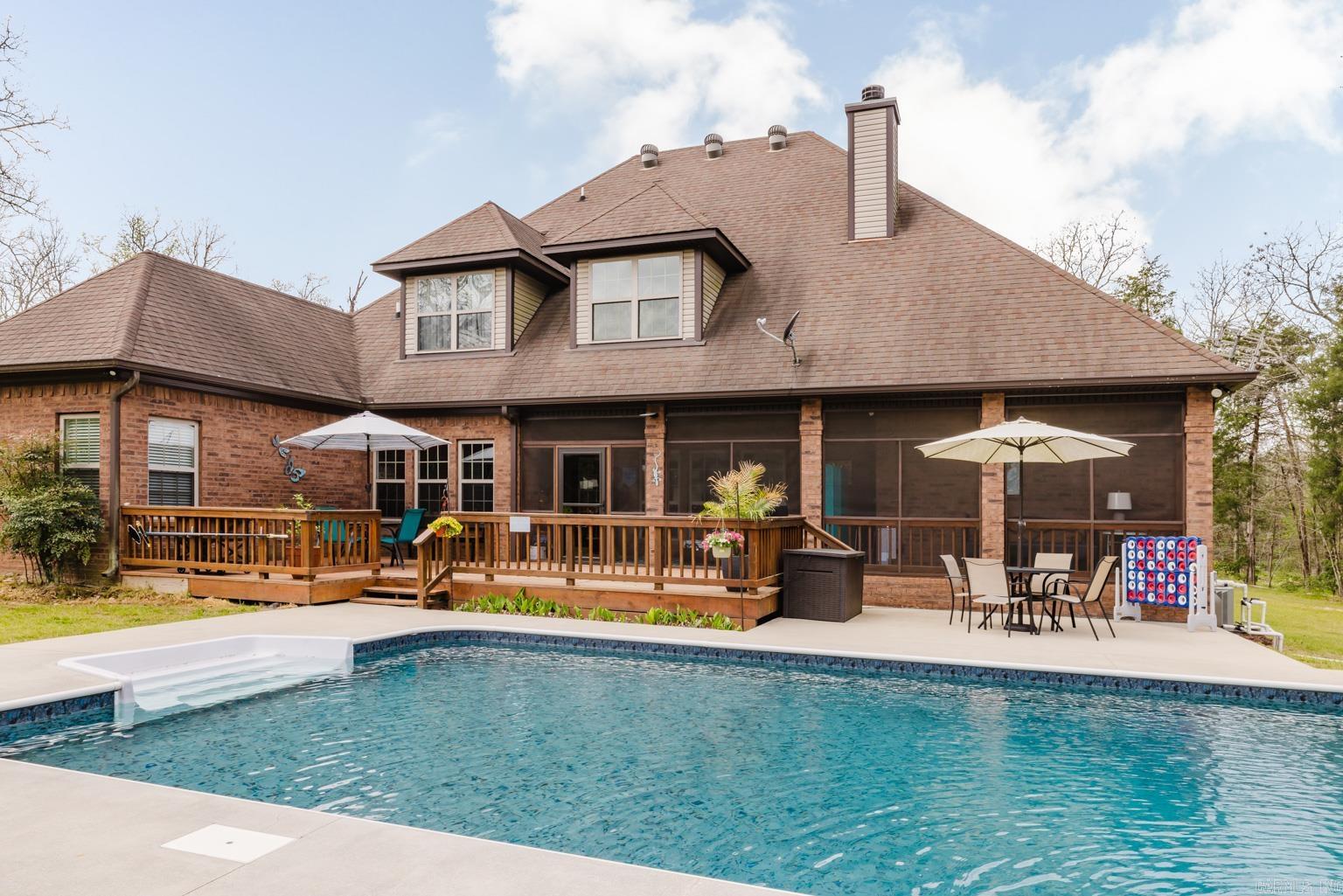 BROOKHAVEN ESTATES - Residential