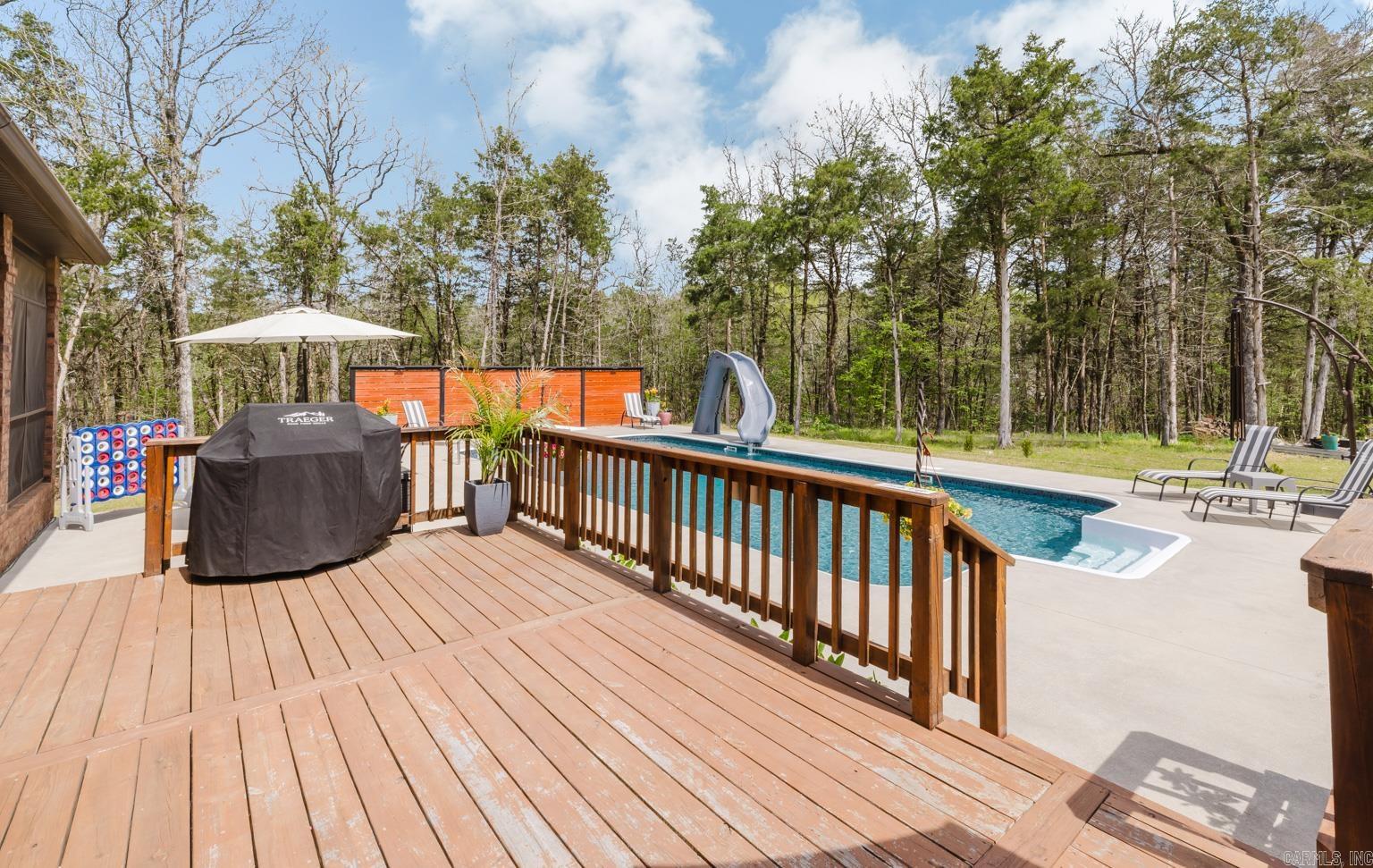 BROOKHAVEN ESTATES - Residential