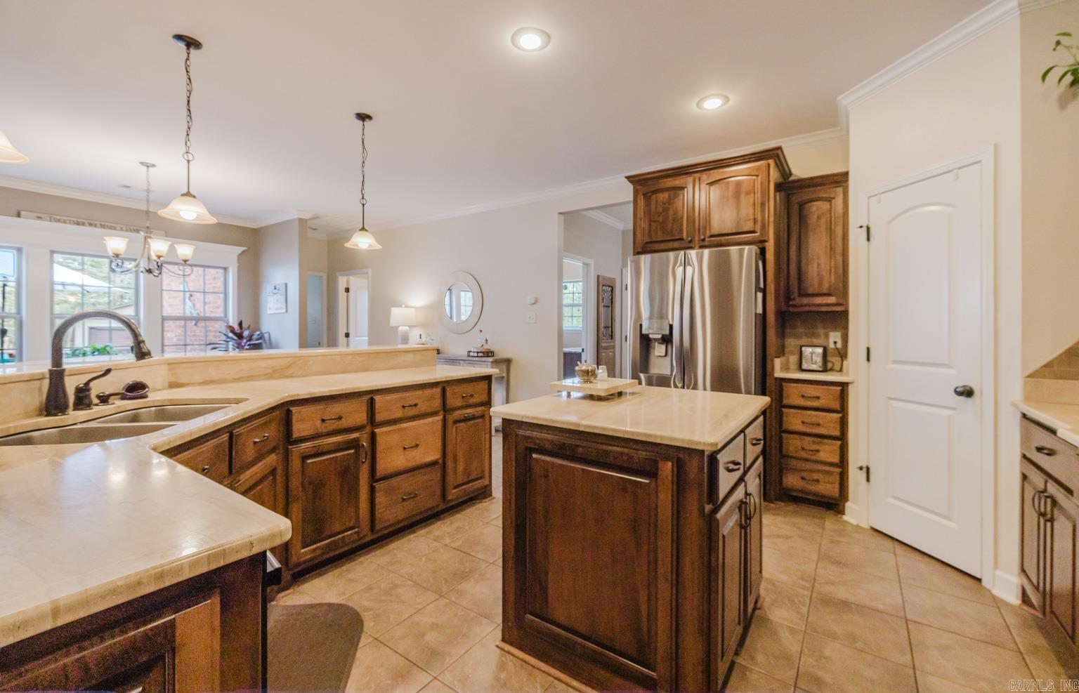 BROOKHAVEN ESTATES - Residential