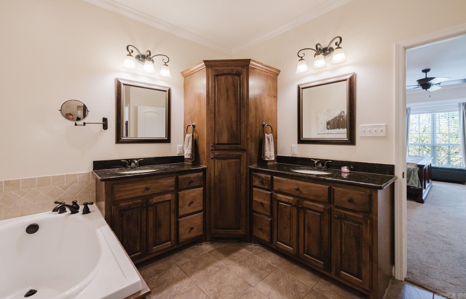 BROOKHAVEN ESTATES - Residential