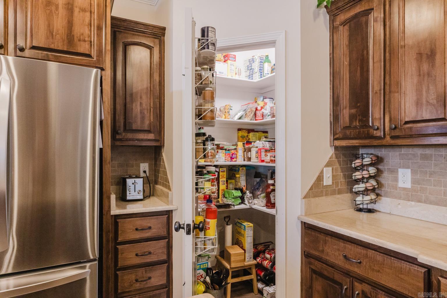 BROOKHAVEN ESTATES - Residential