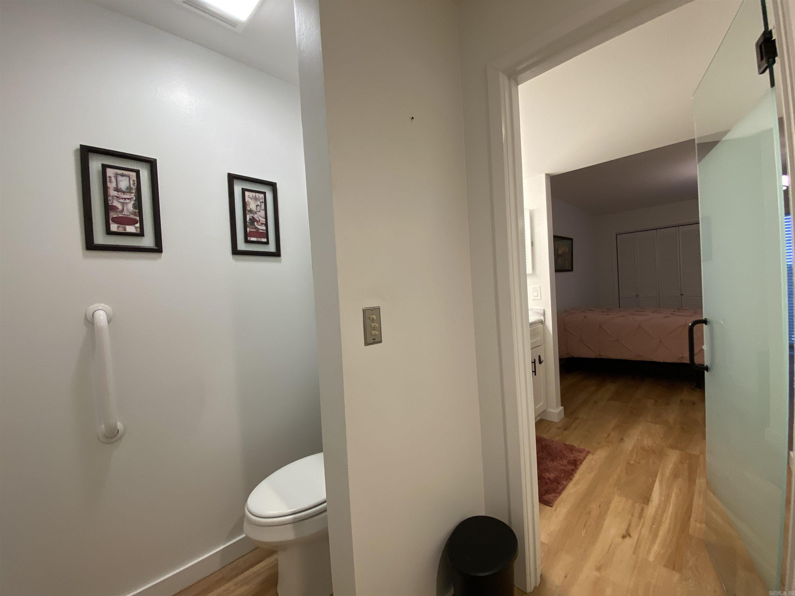 COUNTRY CLUB RIDGE - Residential