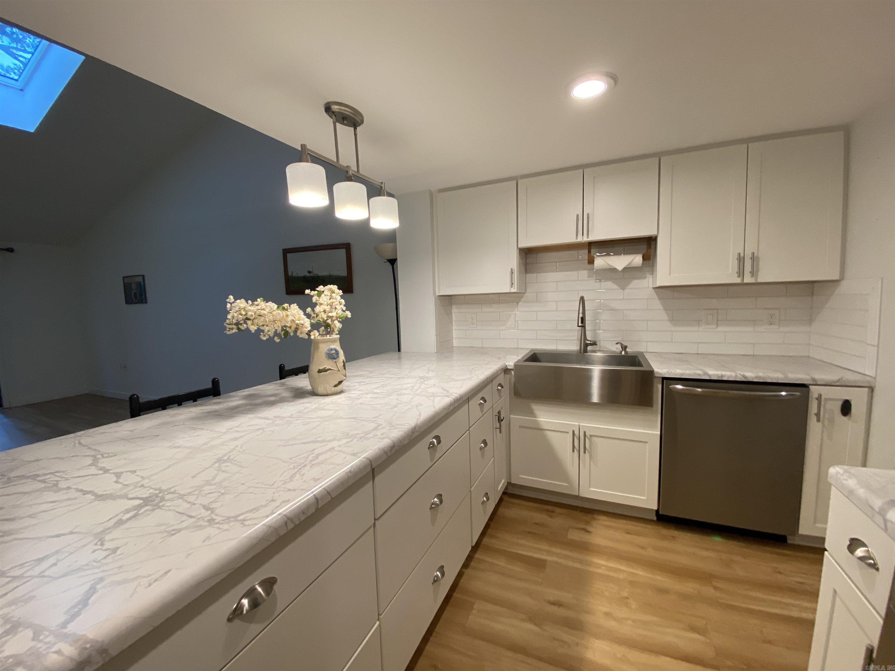 COUNTRY CLUB RIDGE - Residential
