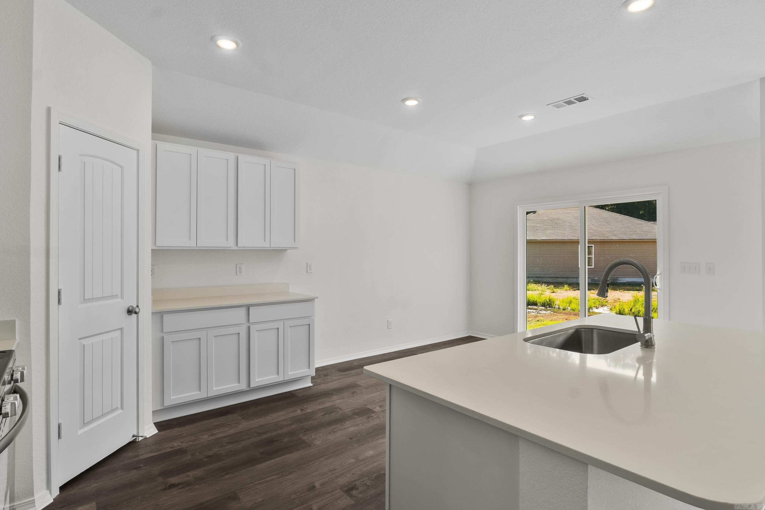 TERRENCE COVE - Residential