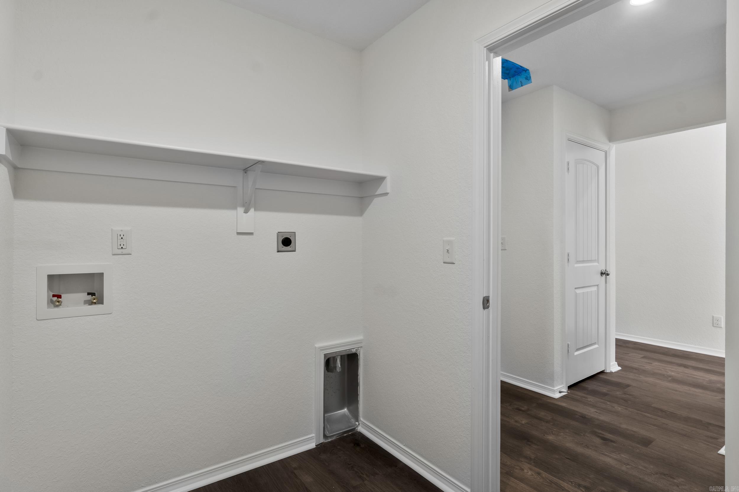 TERRENCE COVE - Residential